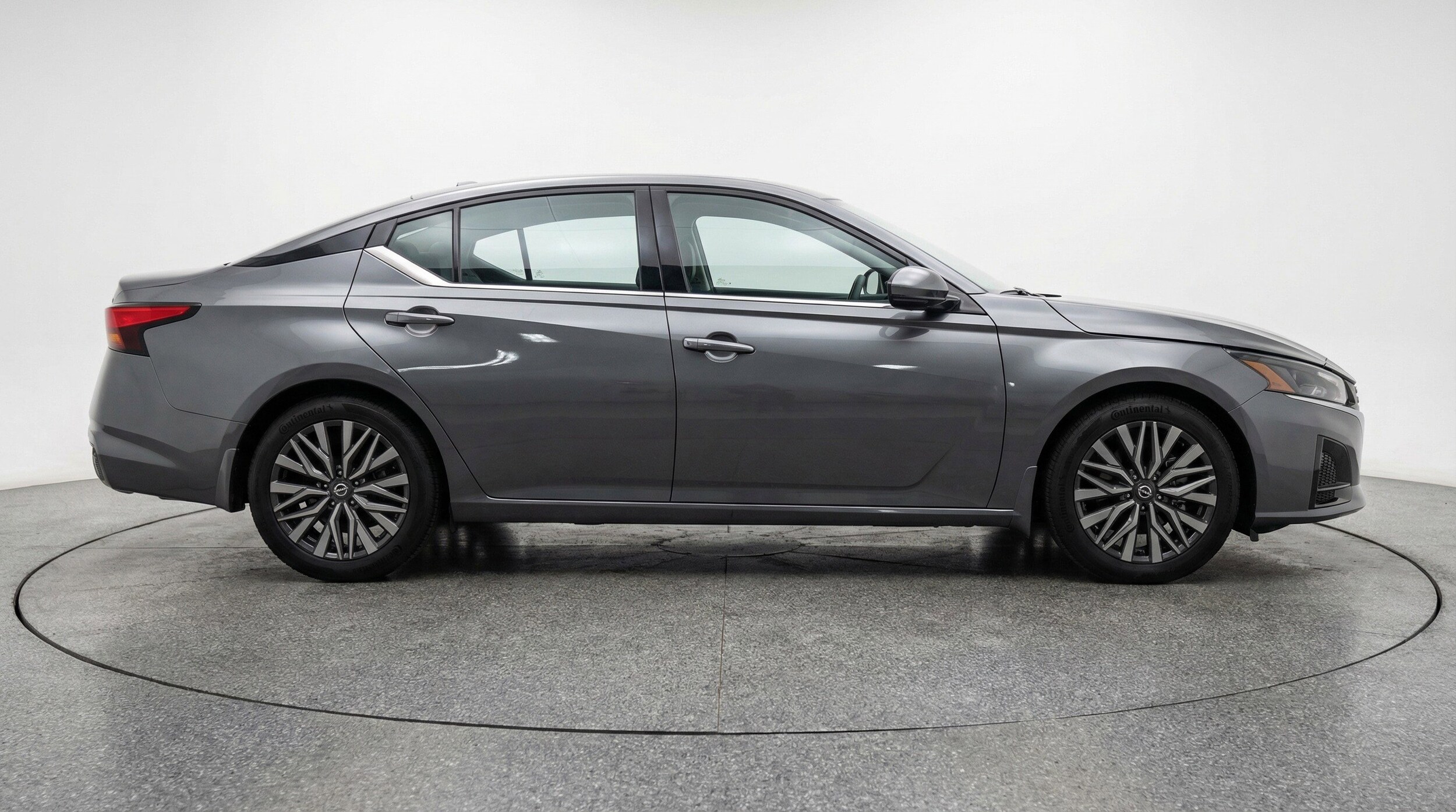 Thumbnail: 2025 Nissan Altima - 11