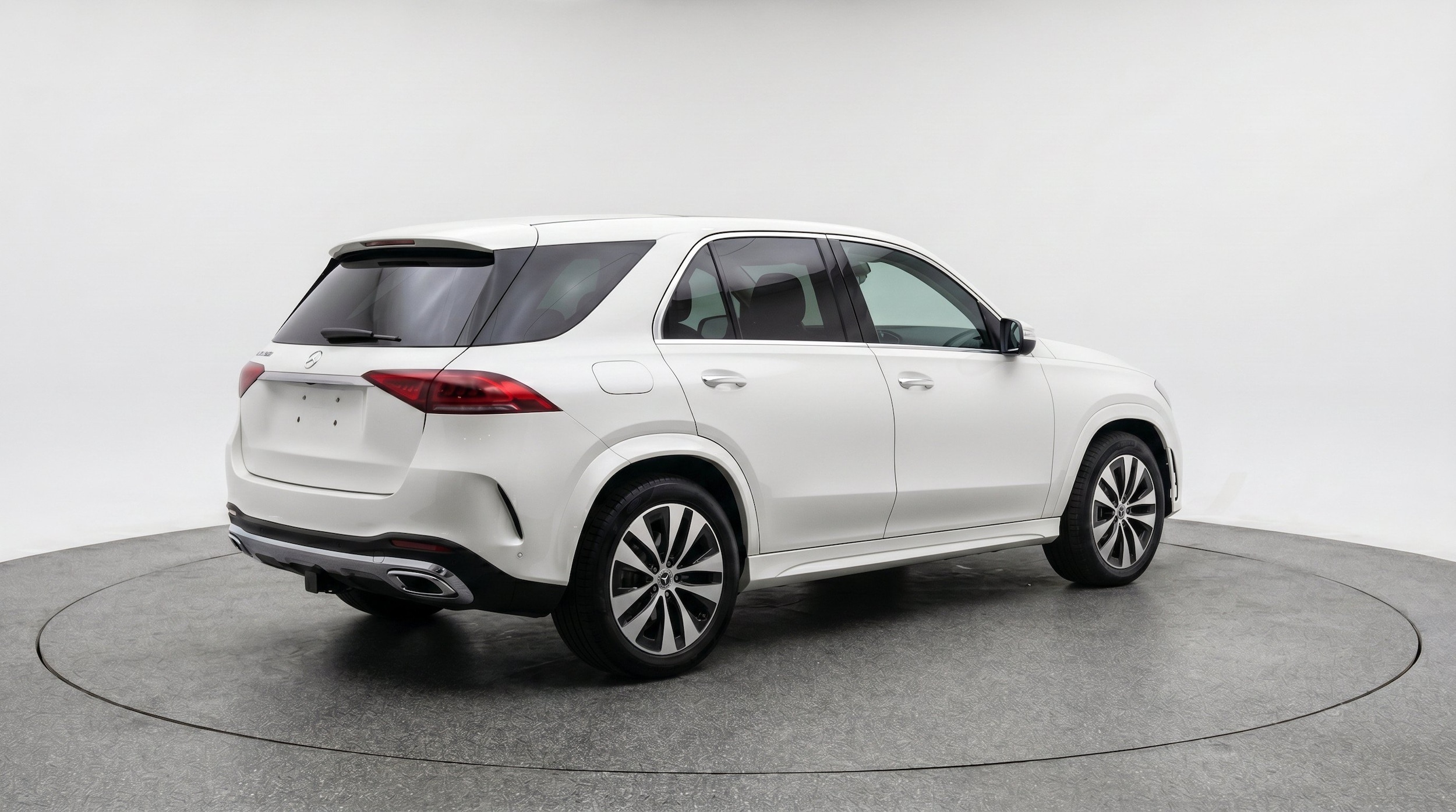 Thumbnail: 2026 Mercedes-Benz GLE - 9