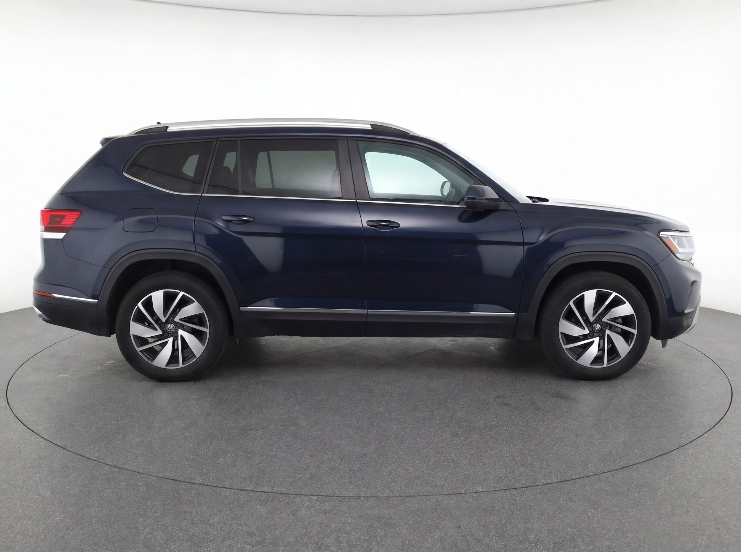 Thumbnail: 2024 Volkswagen Atlas - 8