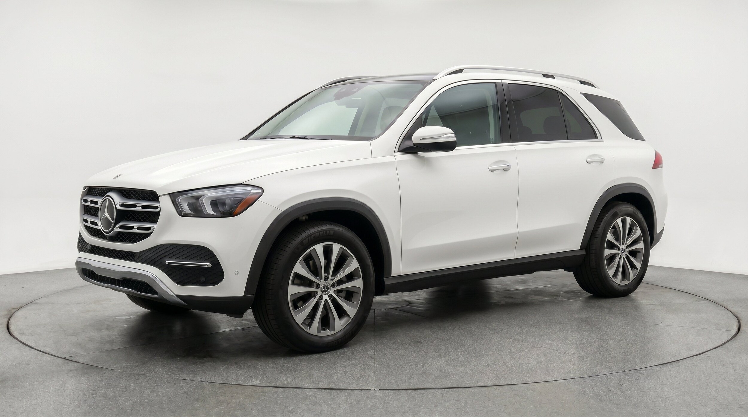 Thumbnail: 2026 Mercedes-Benz GLE - 3