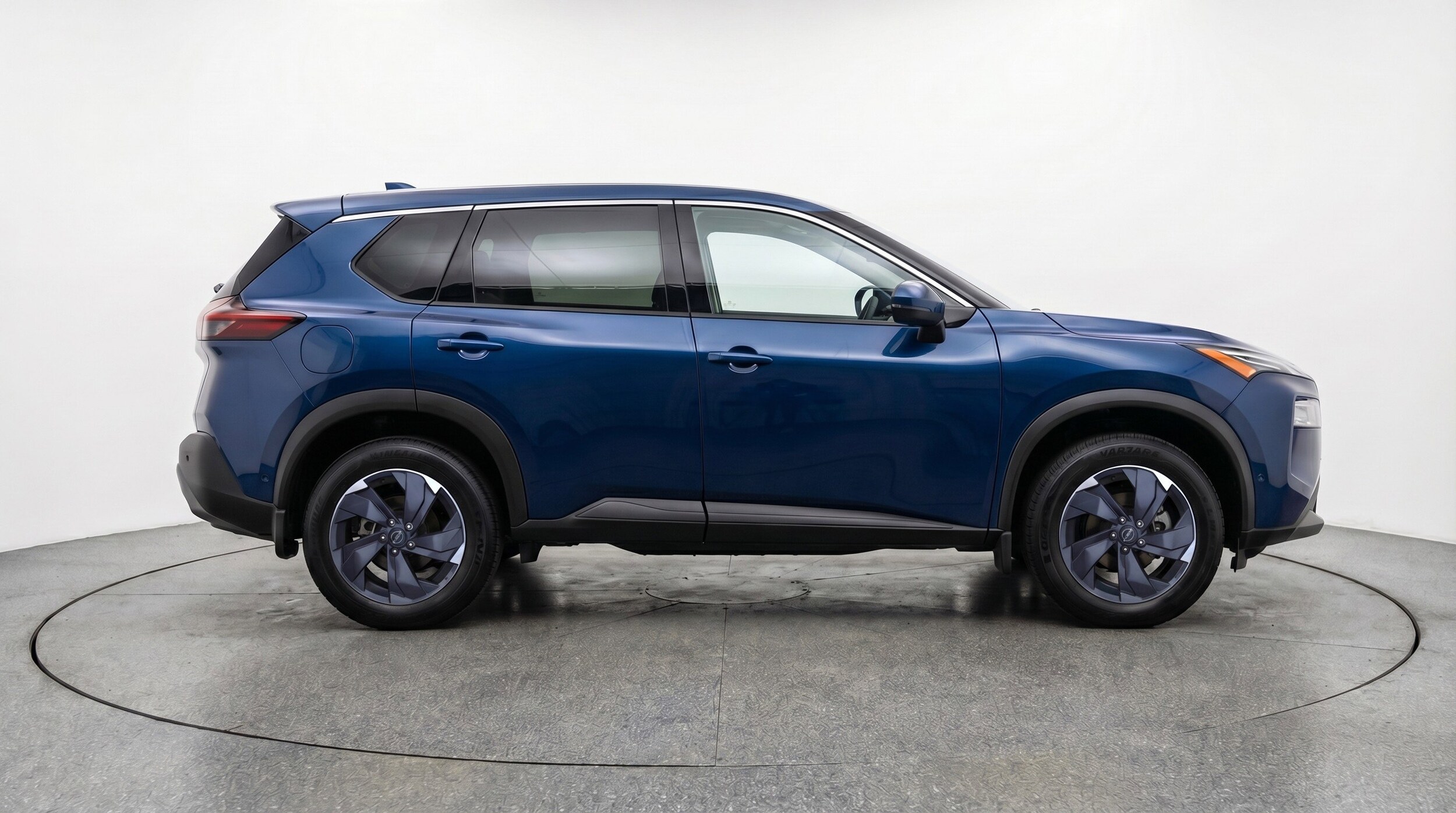 Thumbnail: 2025 Nissan Rogue - 11