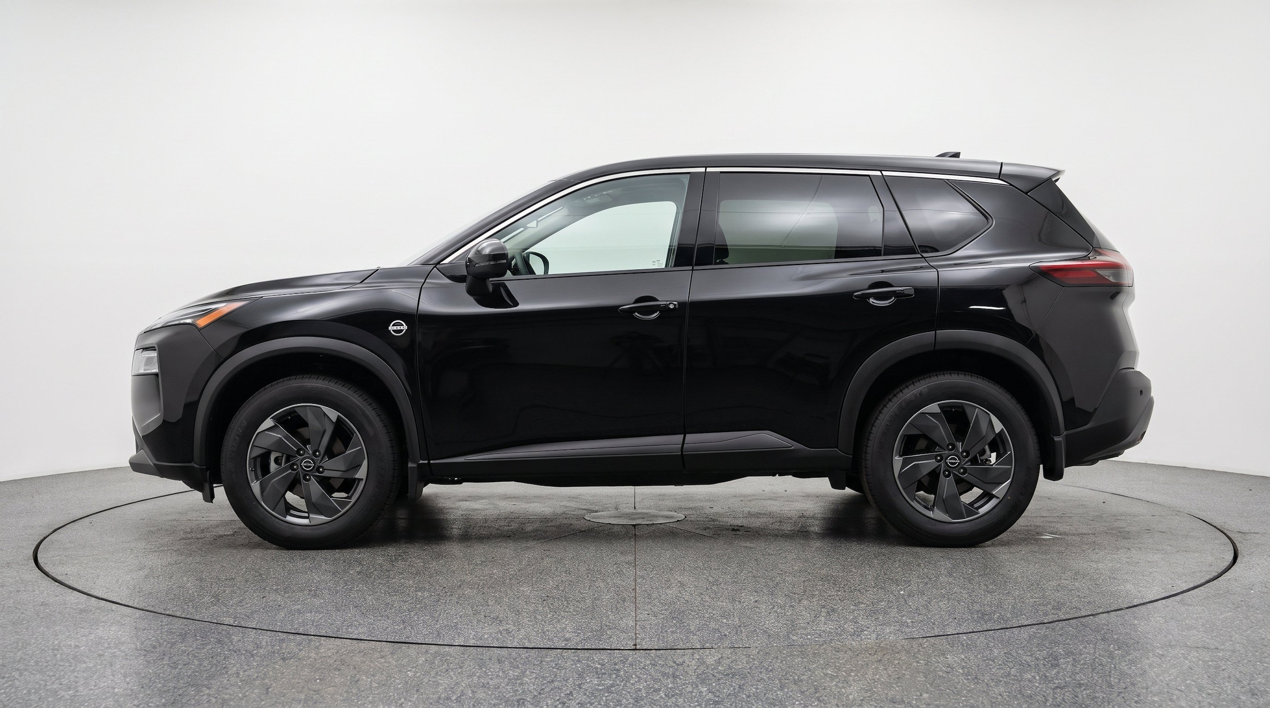 Thumbnail: 2026 Nissan Rogue - 5