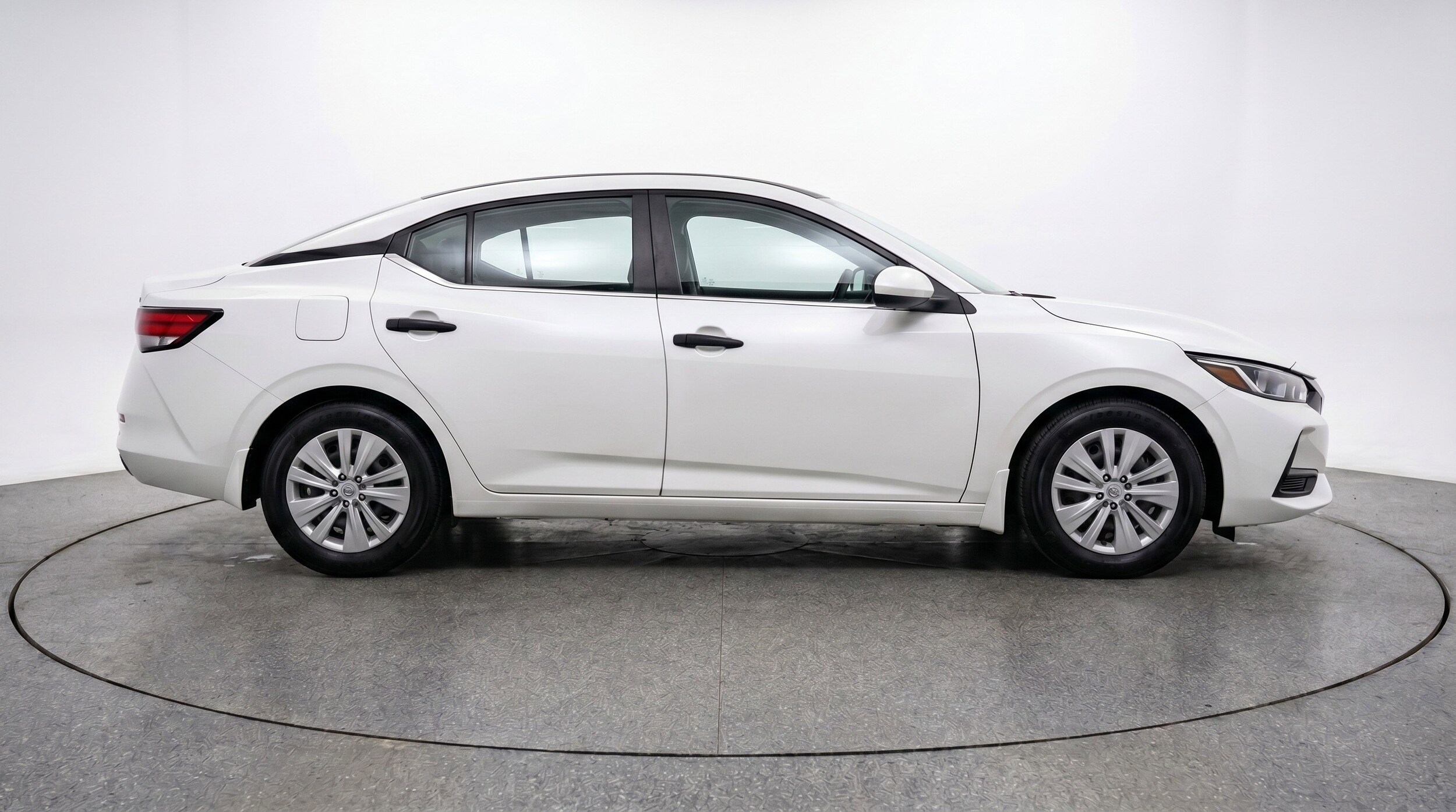 Thumbnail: 2024 Nissan Sentra - 11