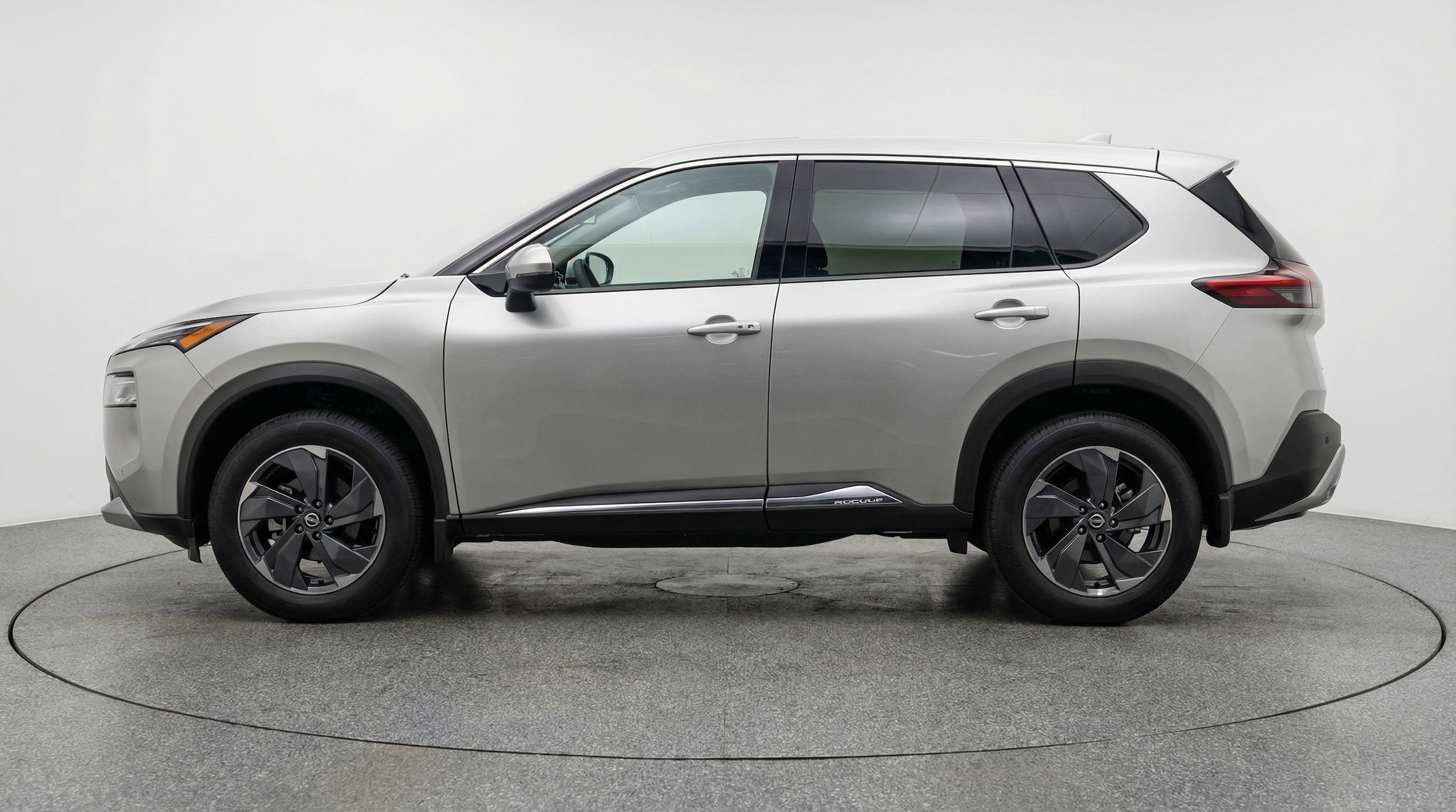 Thumbnail: 2025 Nissan Rogue - 5