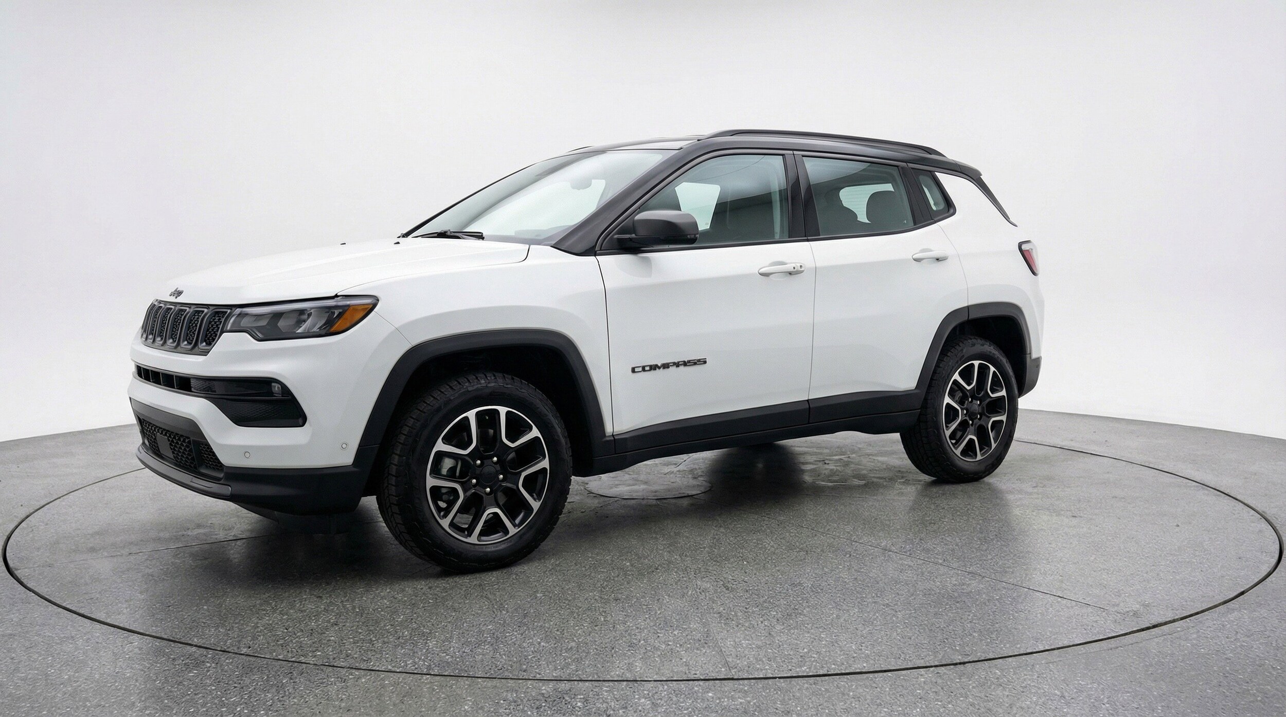 Thumbnail: 2025 Jeep Compass - 3