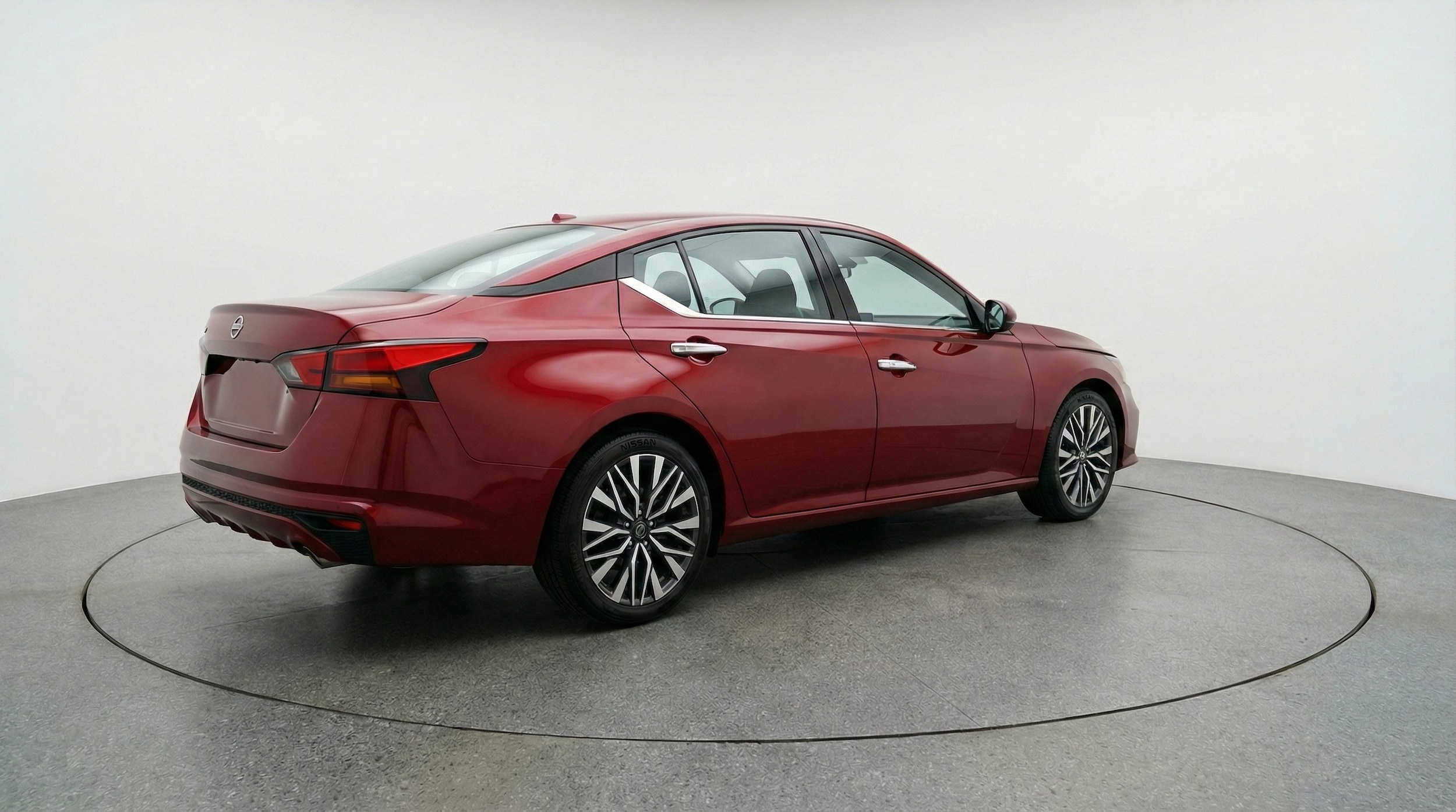 Thumbnail: 2025 Nissan Altima - 7