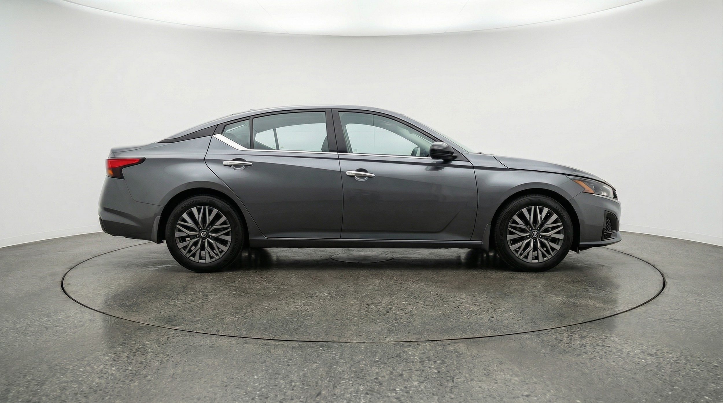 Thumbnail: 2025 Nissan Altima - 8