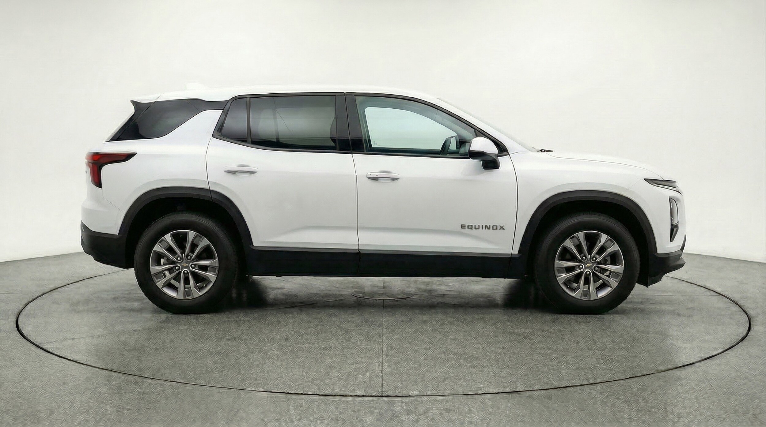 Thumbnail: 2025 Chevrolet Equinox - 11