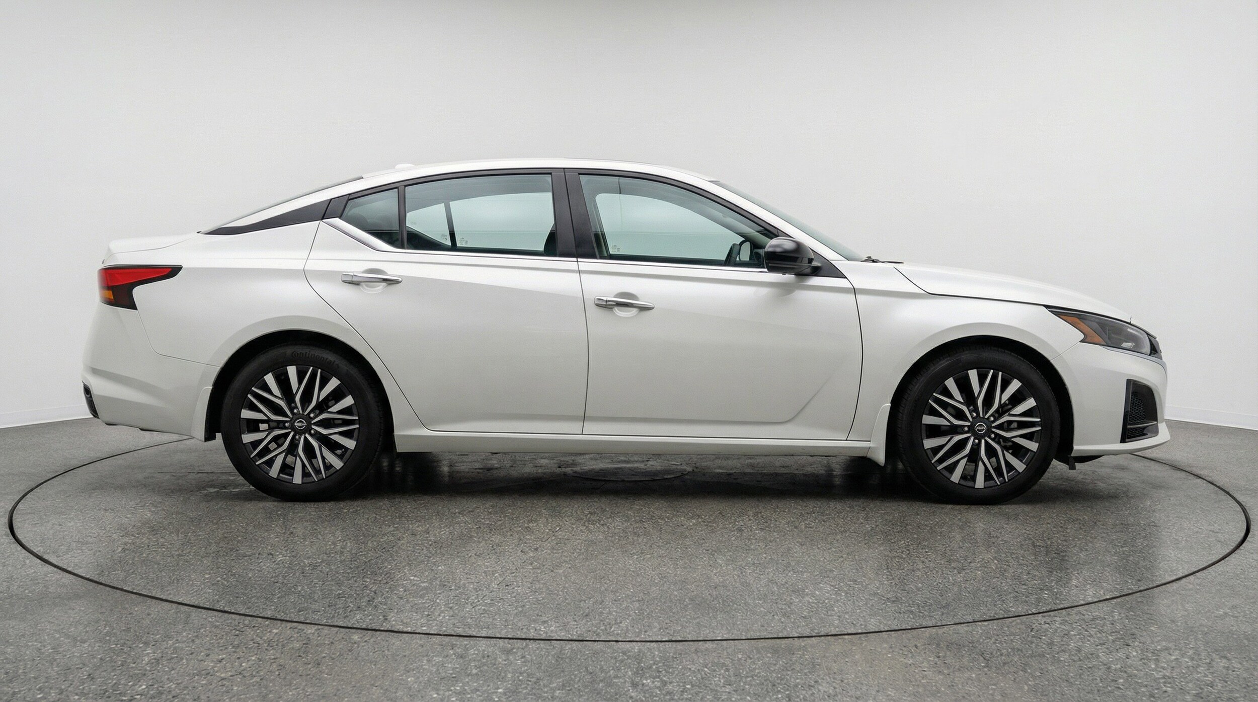 Thumbnail: 2025 Nissan Altima - 11