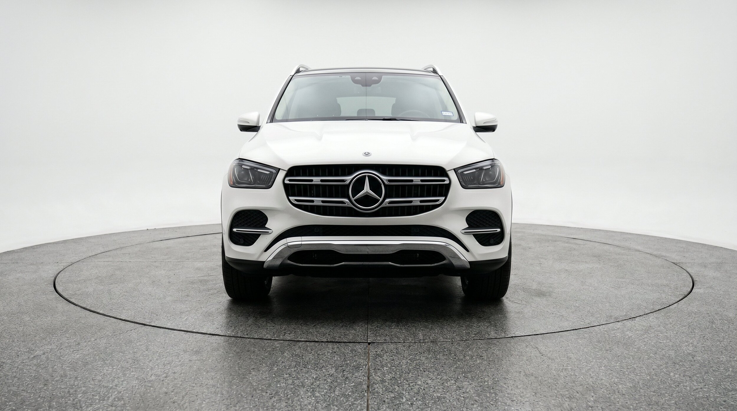 Thumbnail: 2026 Mercedes-Benz GLE - 2
