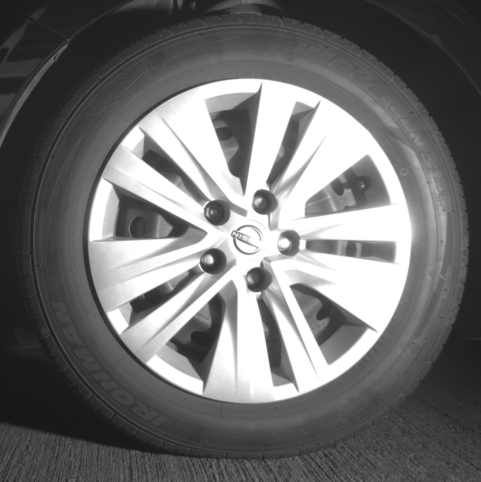 Thumbnail: 2025 Nissan Sentra - 9