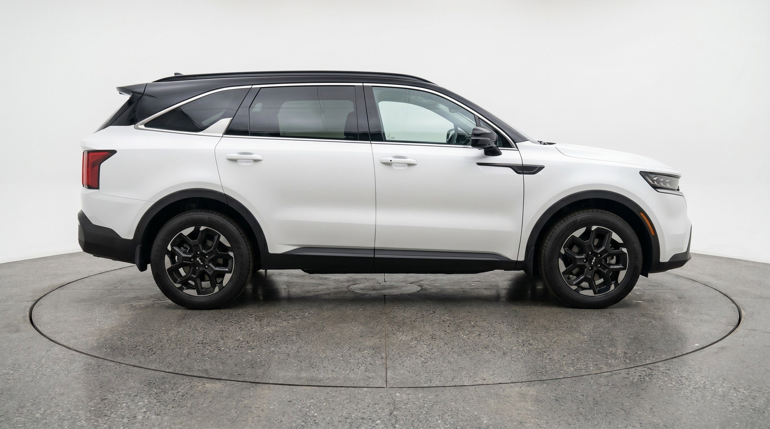 Thumbnail: 2024 Kia Sorento - 11
