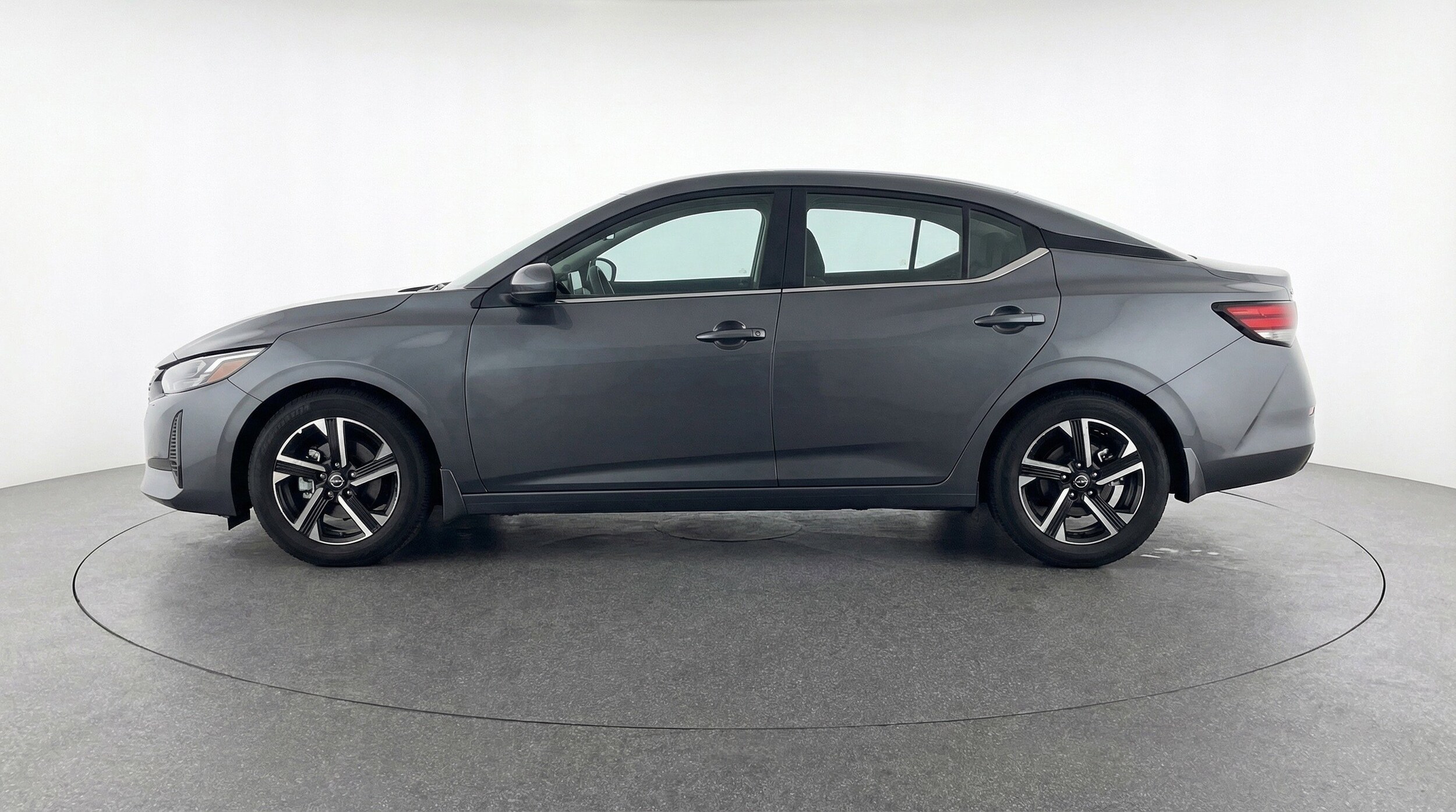 Thumbnail: 2025 Nissan Sentra - 5