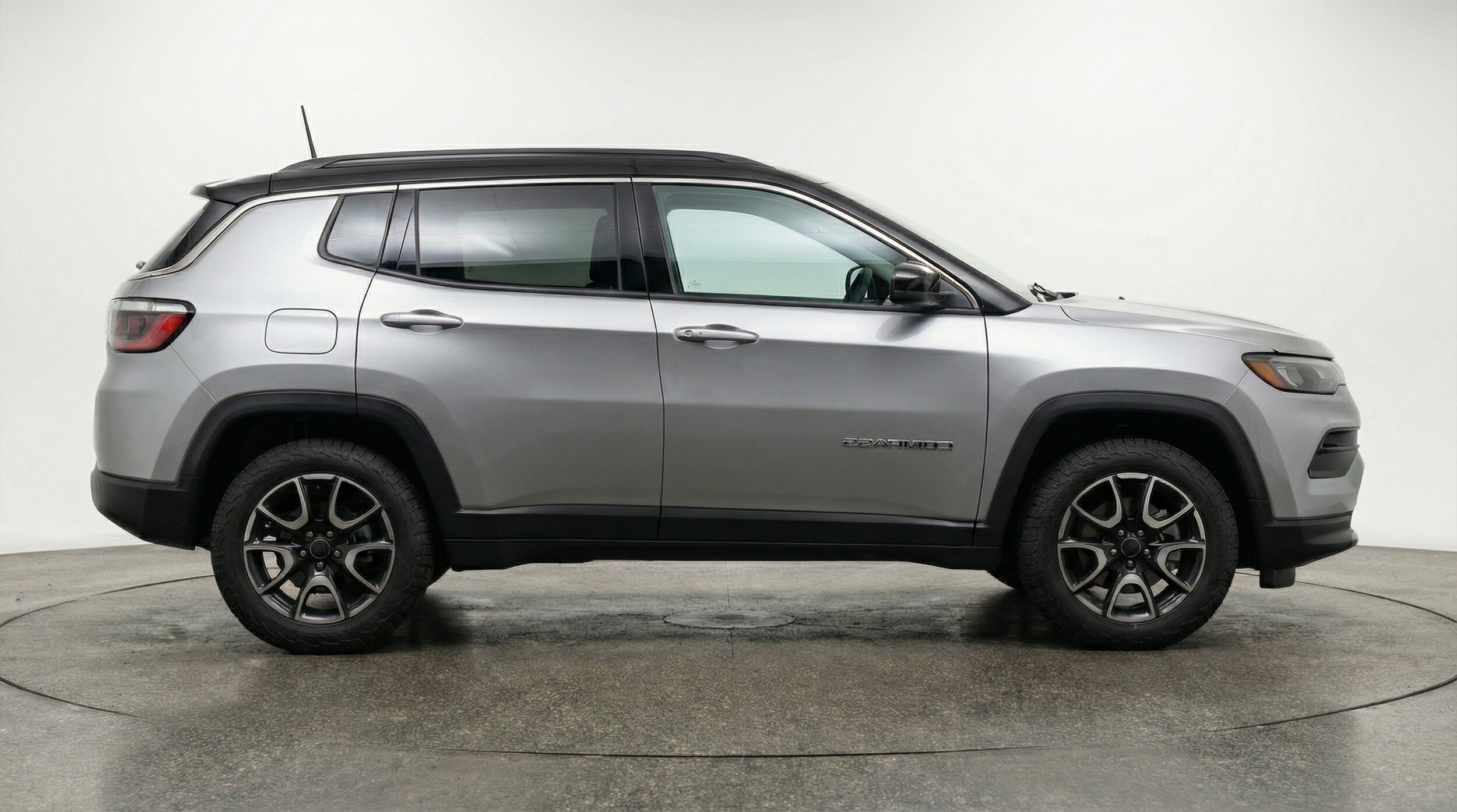 Thumbnail: 2025 Jeep Compass - 8