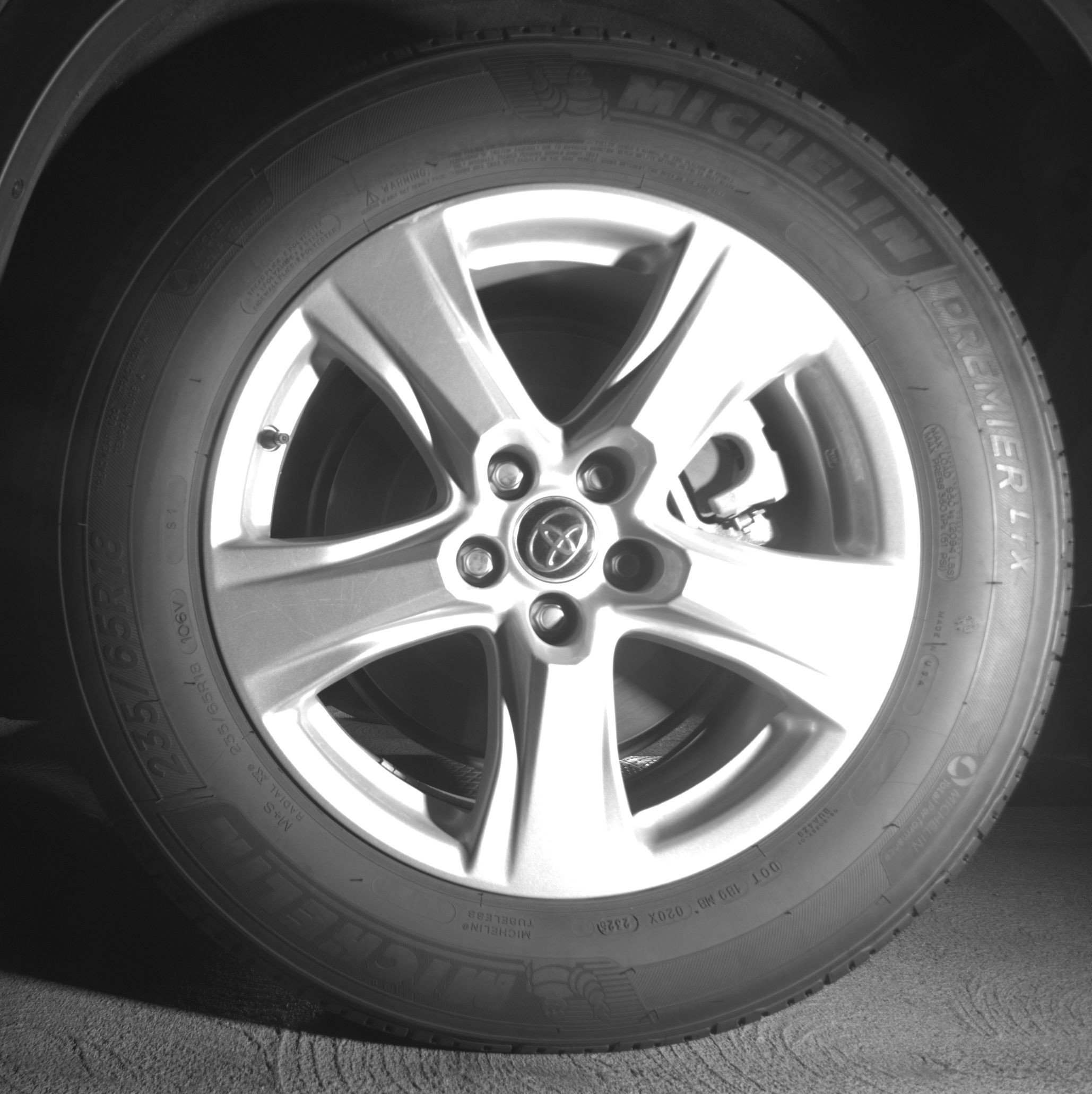 Thumbnail: 2025 Toyota Highlander - 14