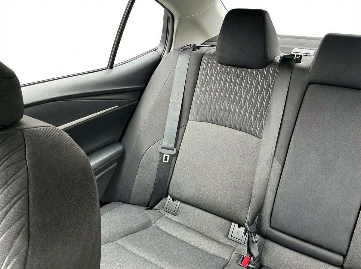 Thumbnail: 2025 Toyota Camry - 18