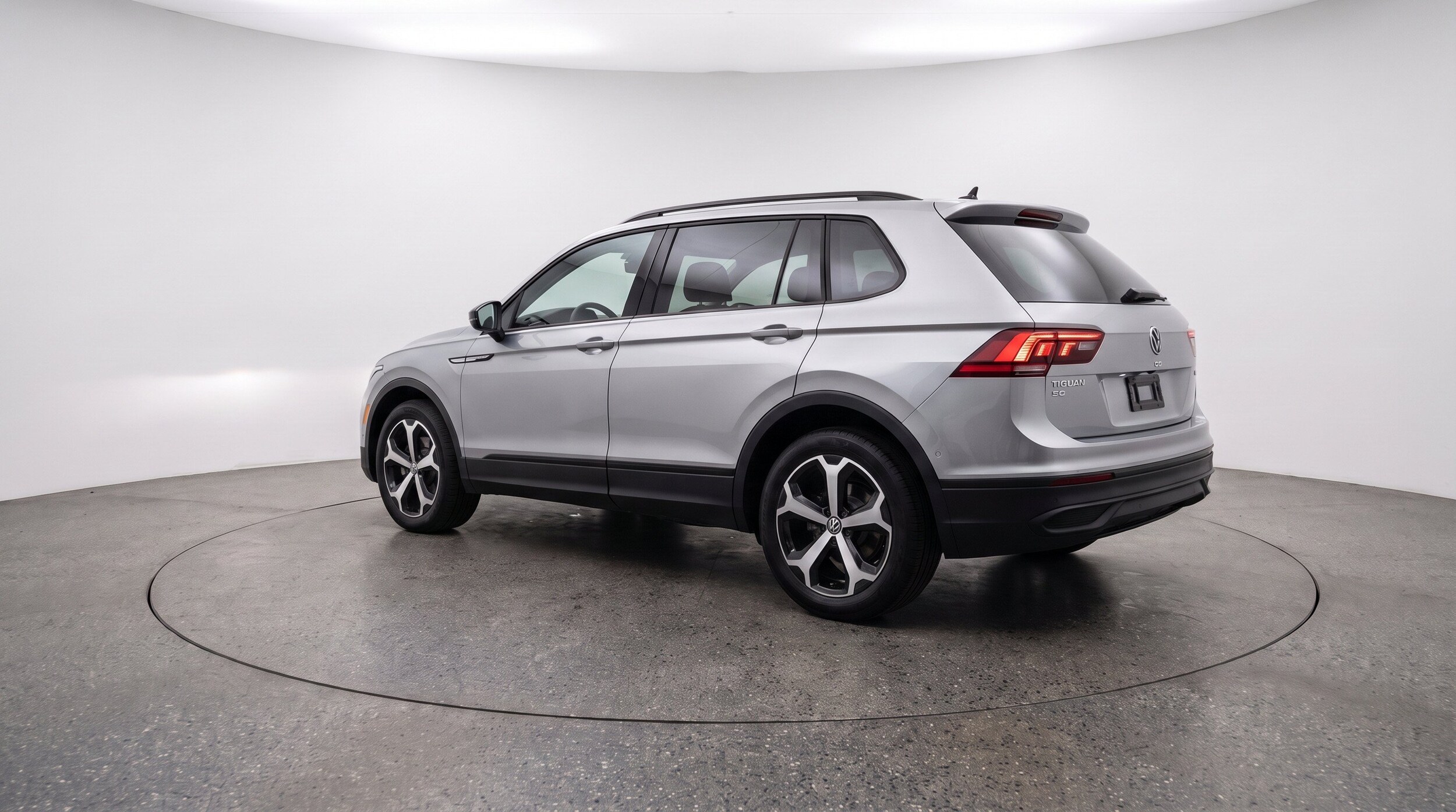 Thumbnail: 2026 Volkswagen Tiguan - 6