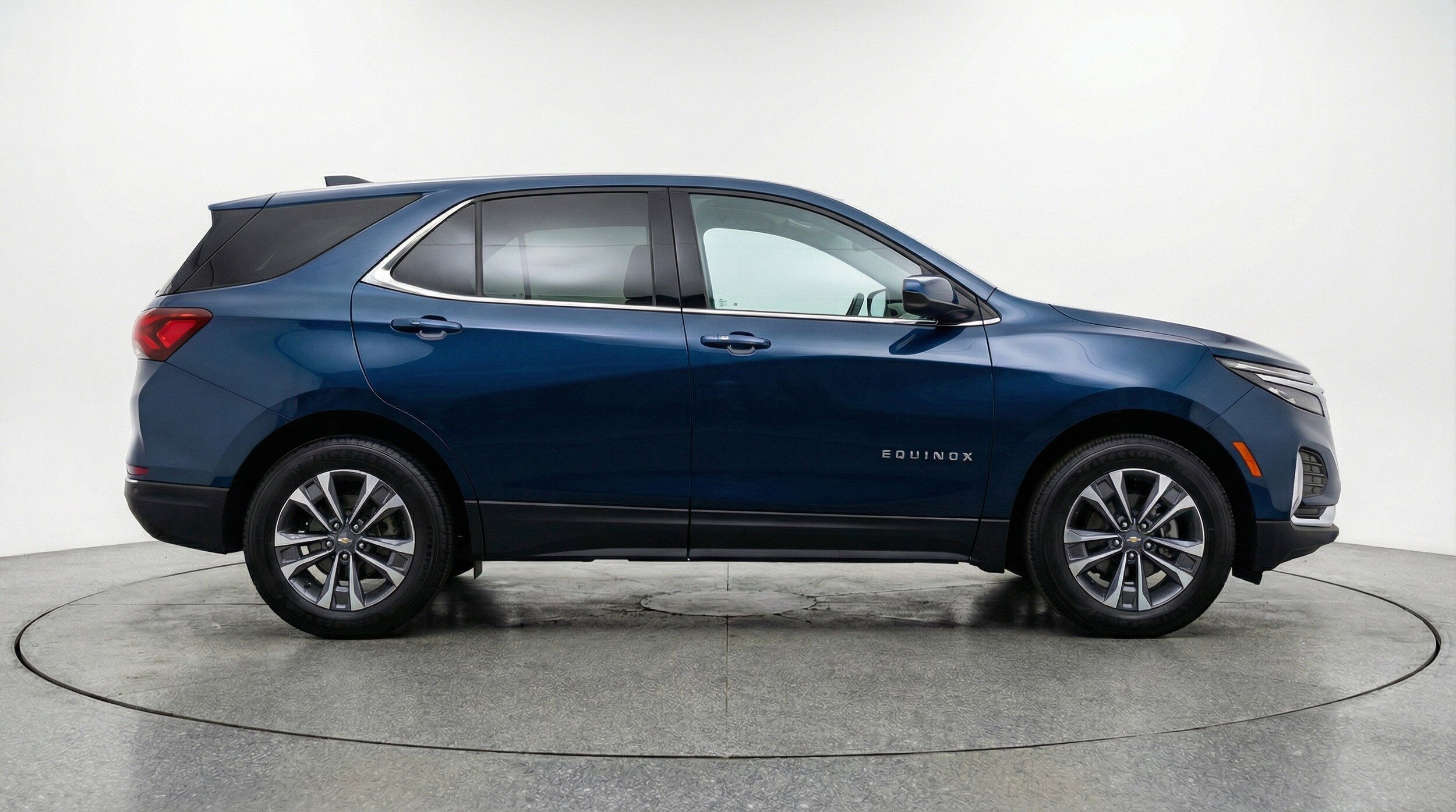 Thumbnail: 2025 Chevrolet Equinox - 11