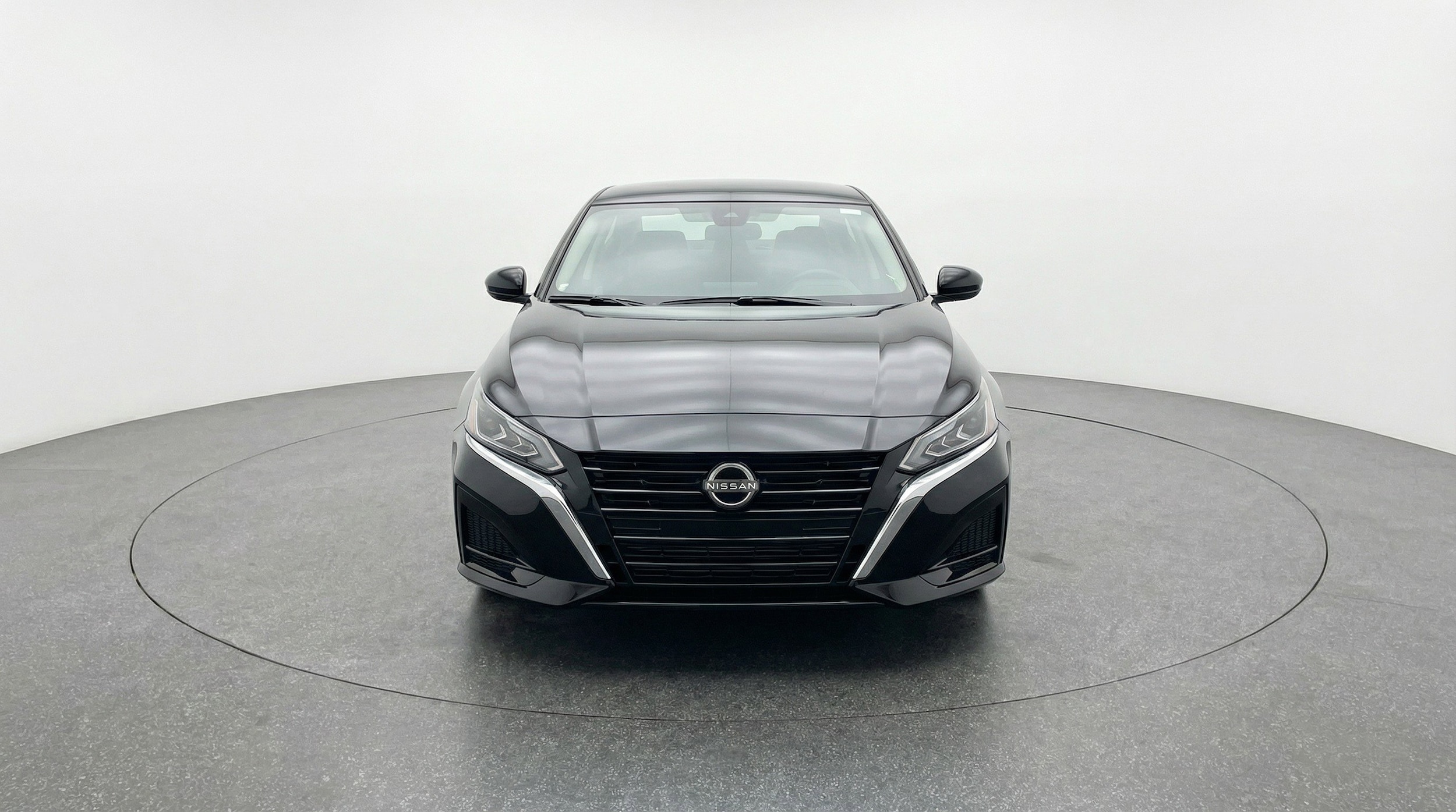 Thumbnail: 2025 Nissan Altima - 2