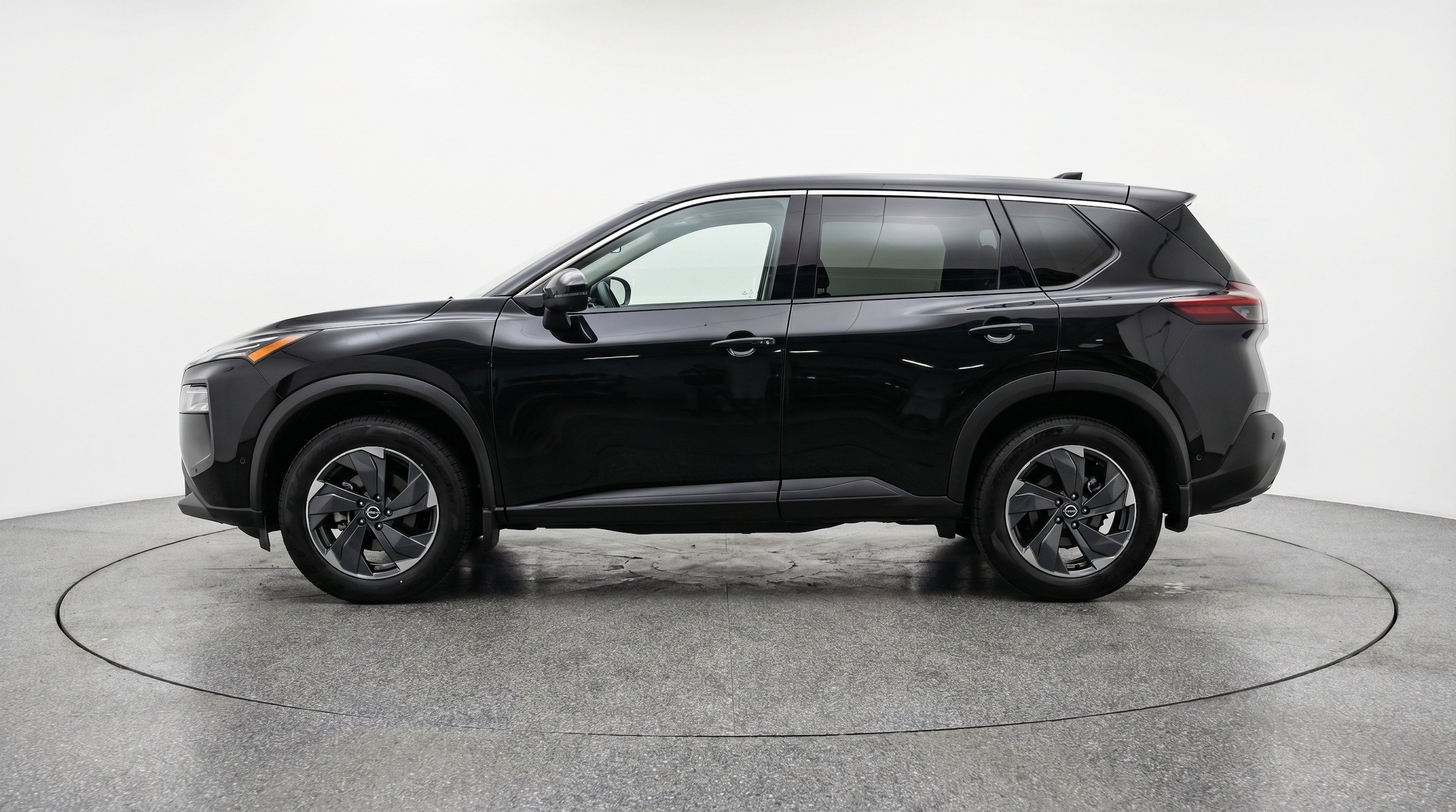 Thumbnail: 2025 Nissan Rogue - 5
