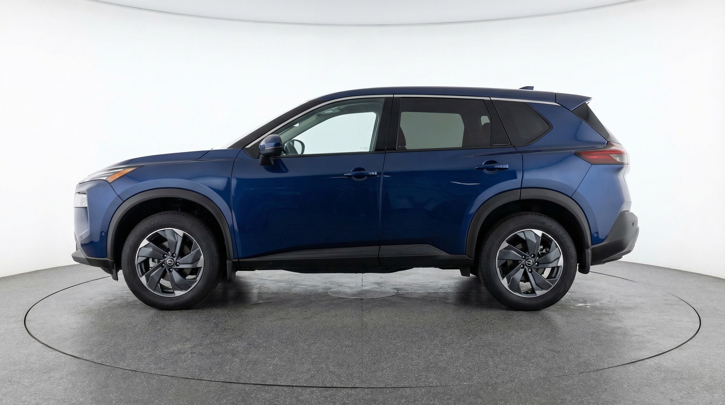 Thumbnail: 2025 Nissan Rogue - 4