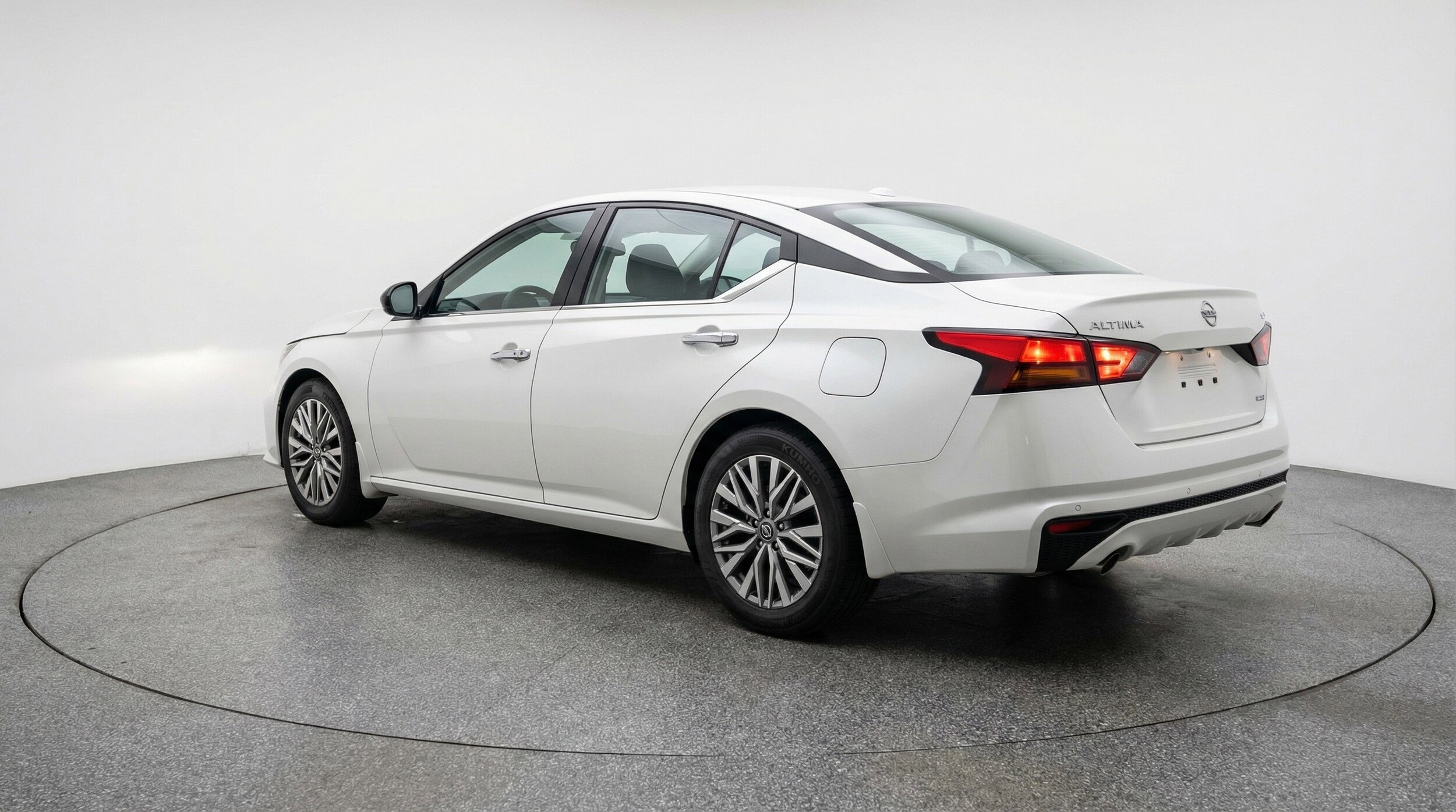 Thumbnail: 2025 Nissan Altima - 6