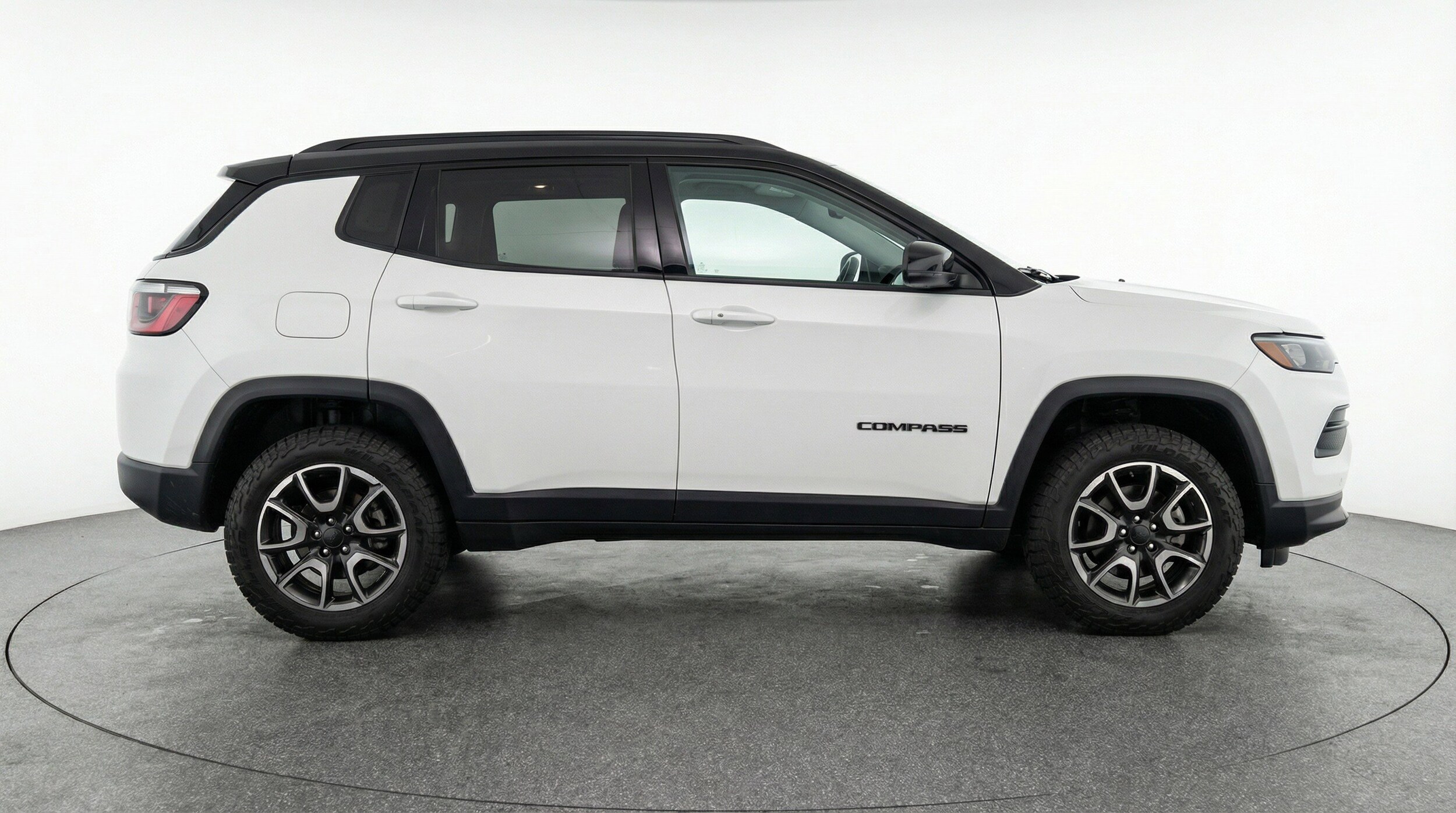 Thumbnail: 2025 Jeep Compass - 11