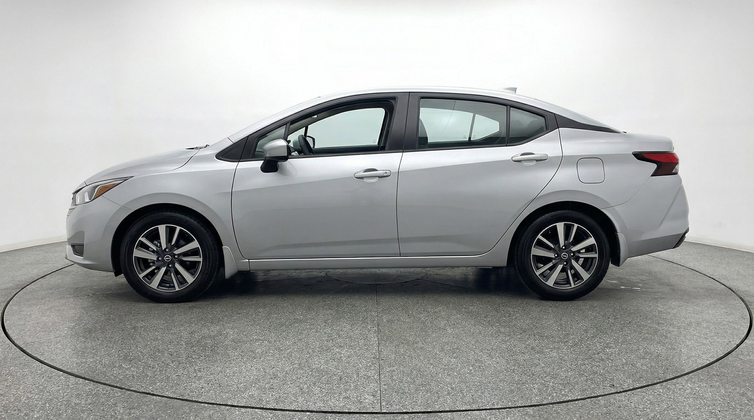 Thumbnail: 2025 Nissan Versa - 5