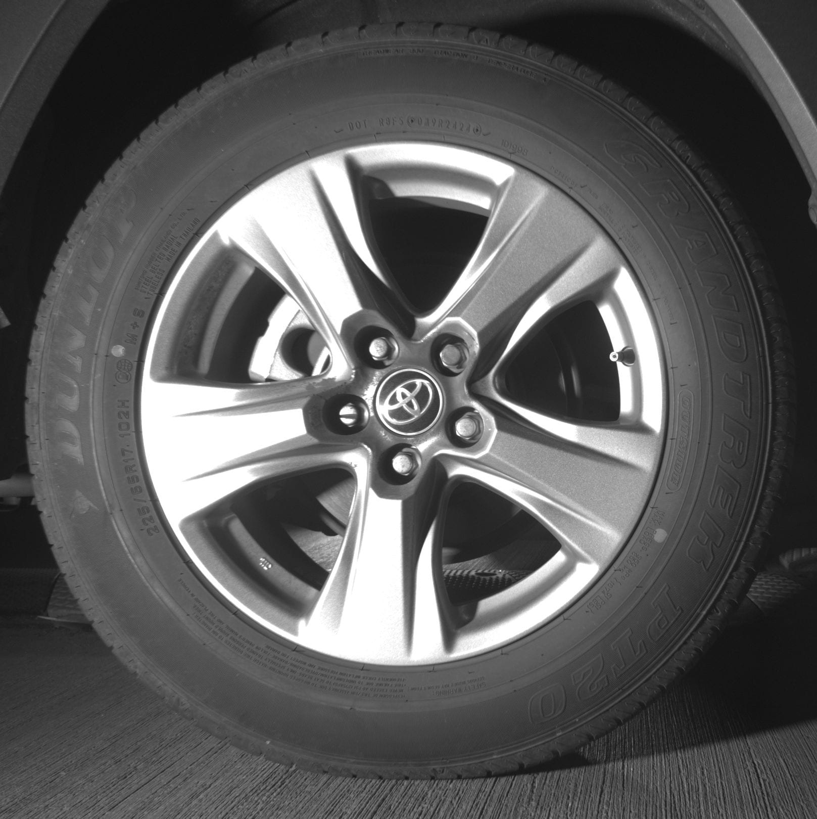 Thumbnail: 2025 Toyota RAV4 - 12