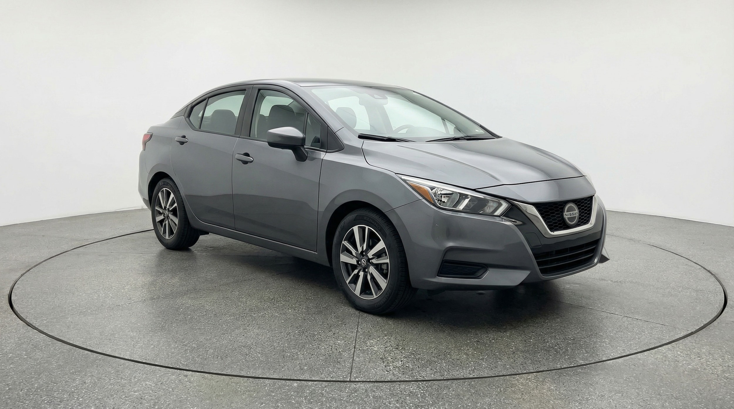 2025 Nissan Versa Sedan SV