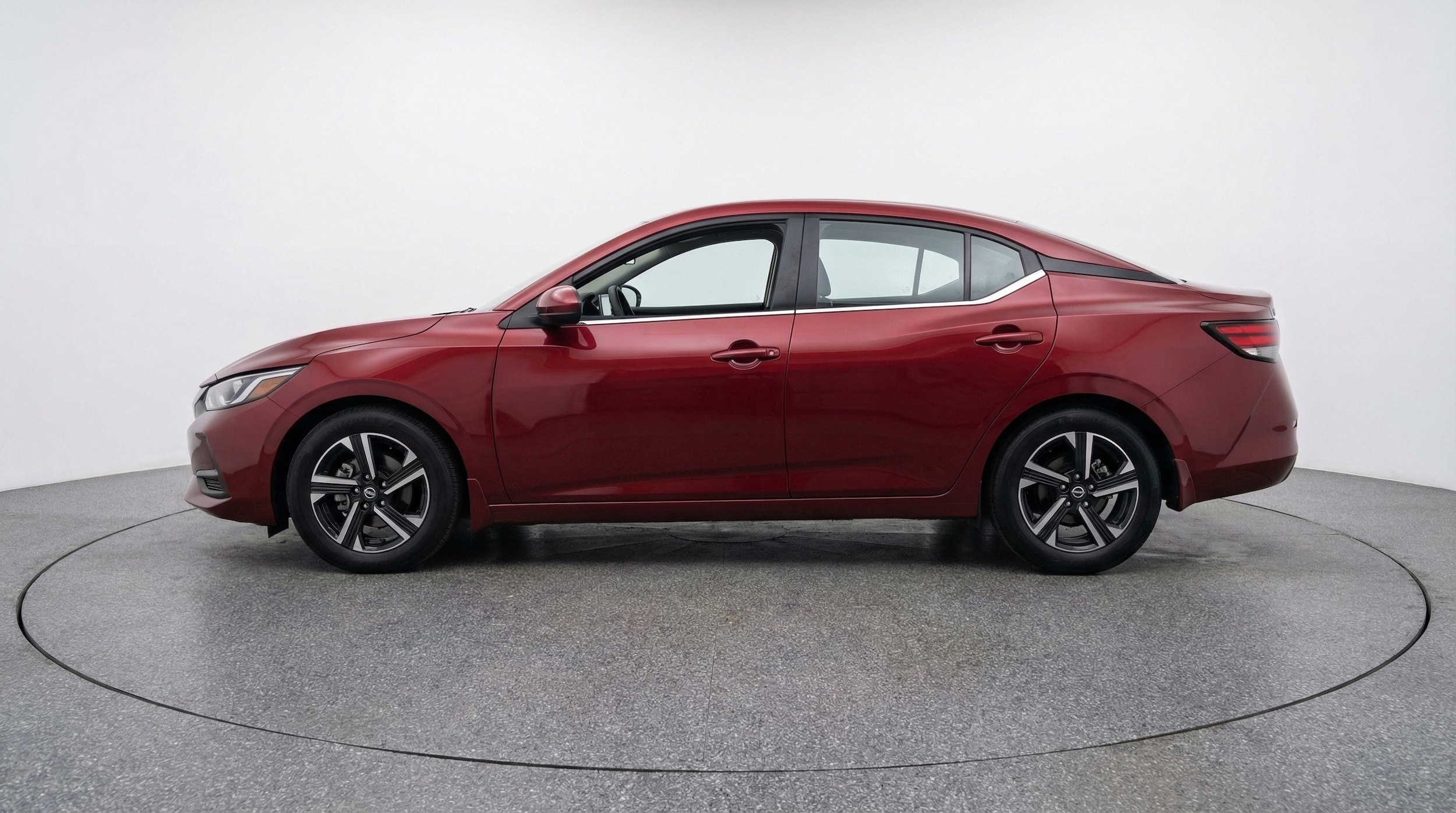 Thumbnail: 2025 Nissan Sentra - 5