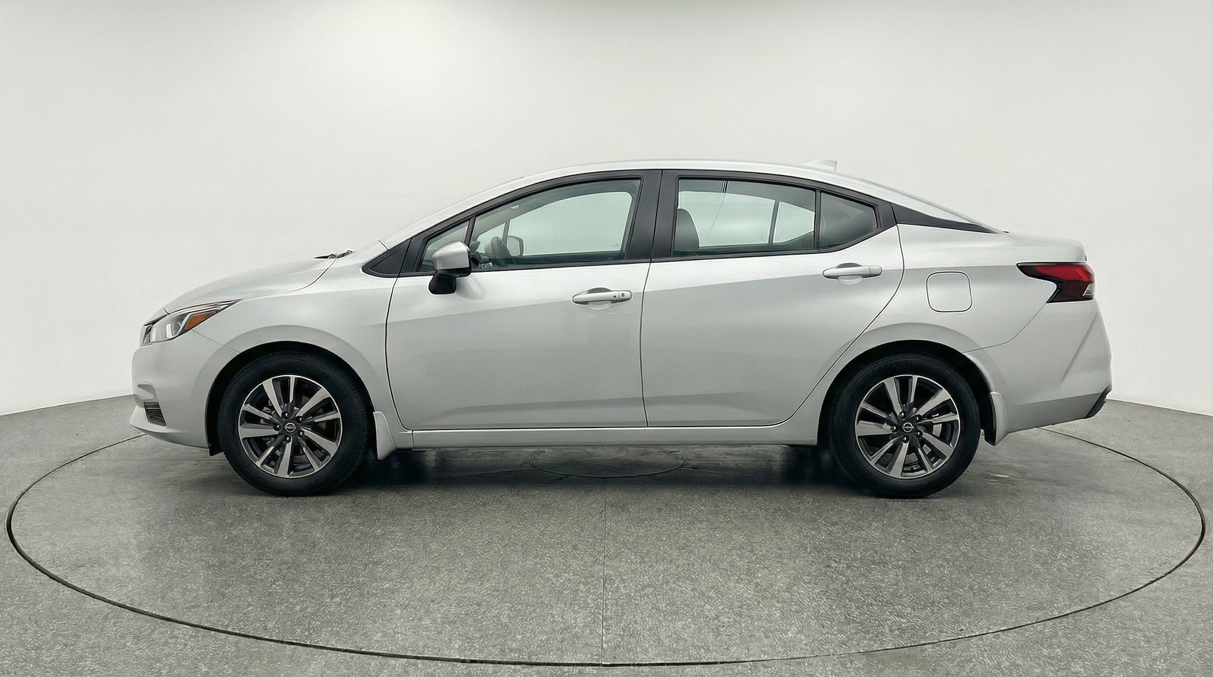 Thumbnail: 2025 Nissan Versa - 5