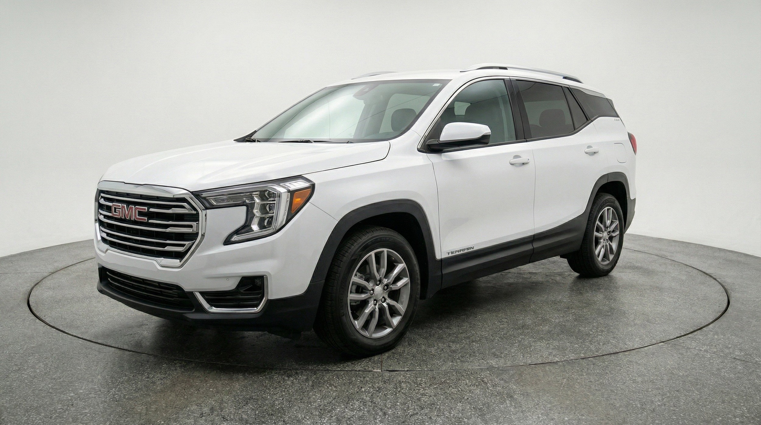 Thumbnail: 2024 GMC Terrain - 3