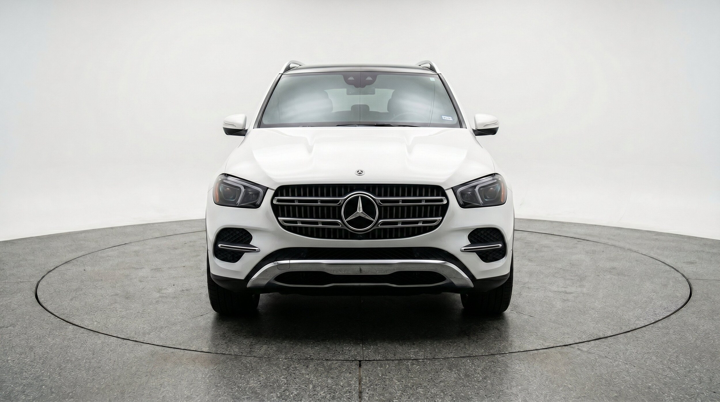 Thumbnail: 2026 Mercedes-Benz GLE - 2