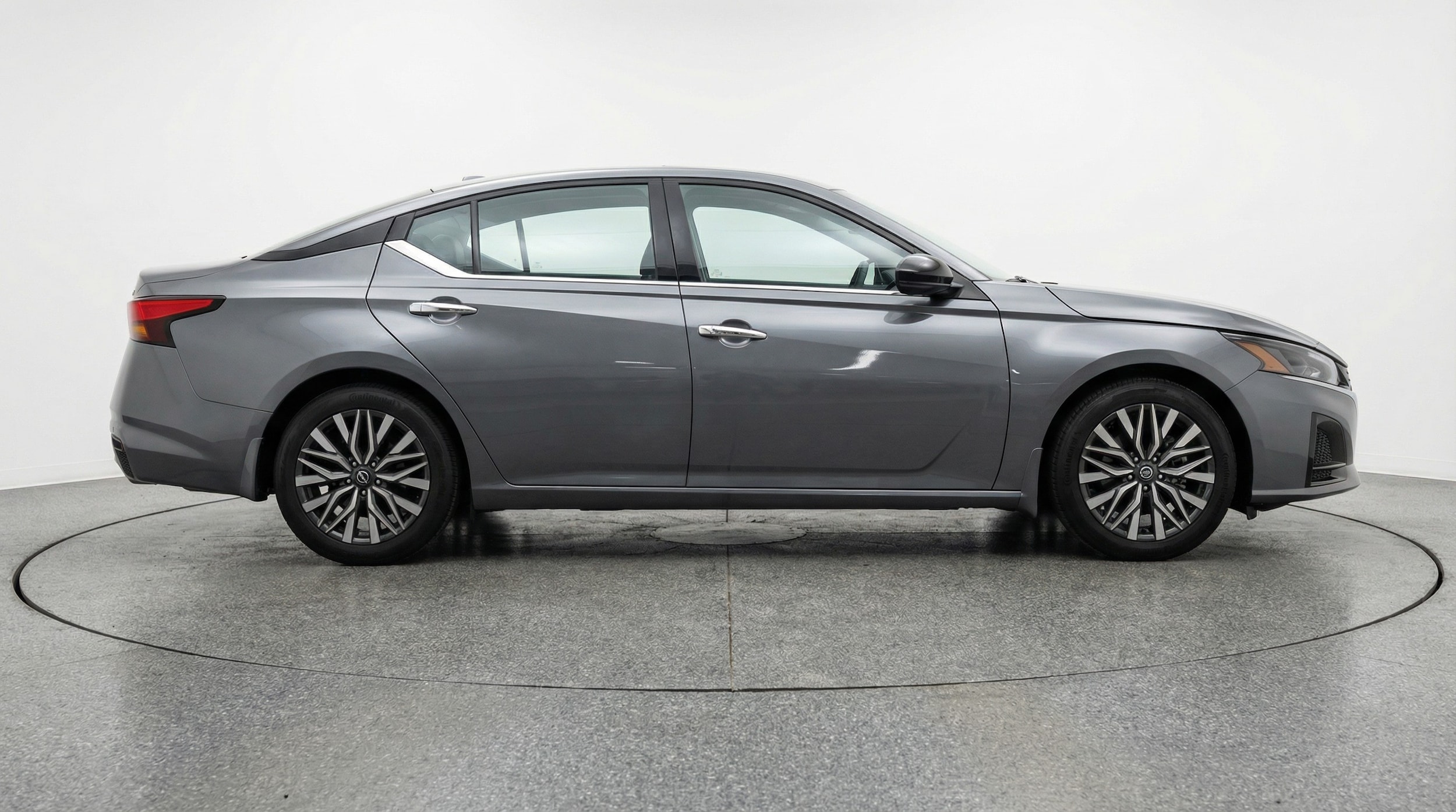 Thumbnail: 2025 Nissan Altima - 8