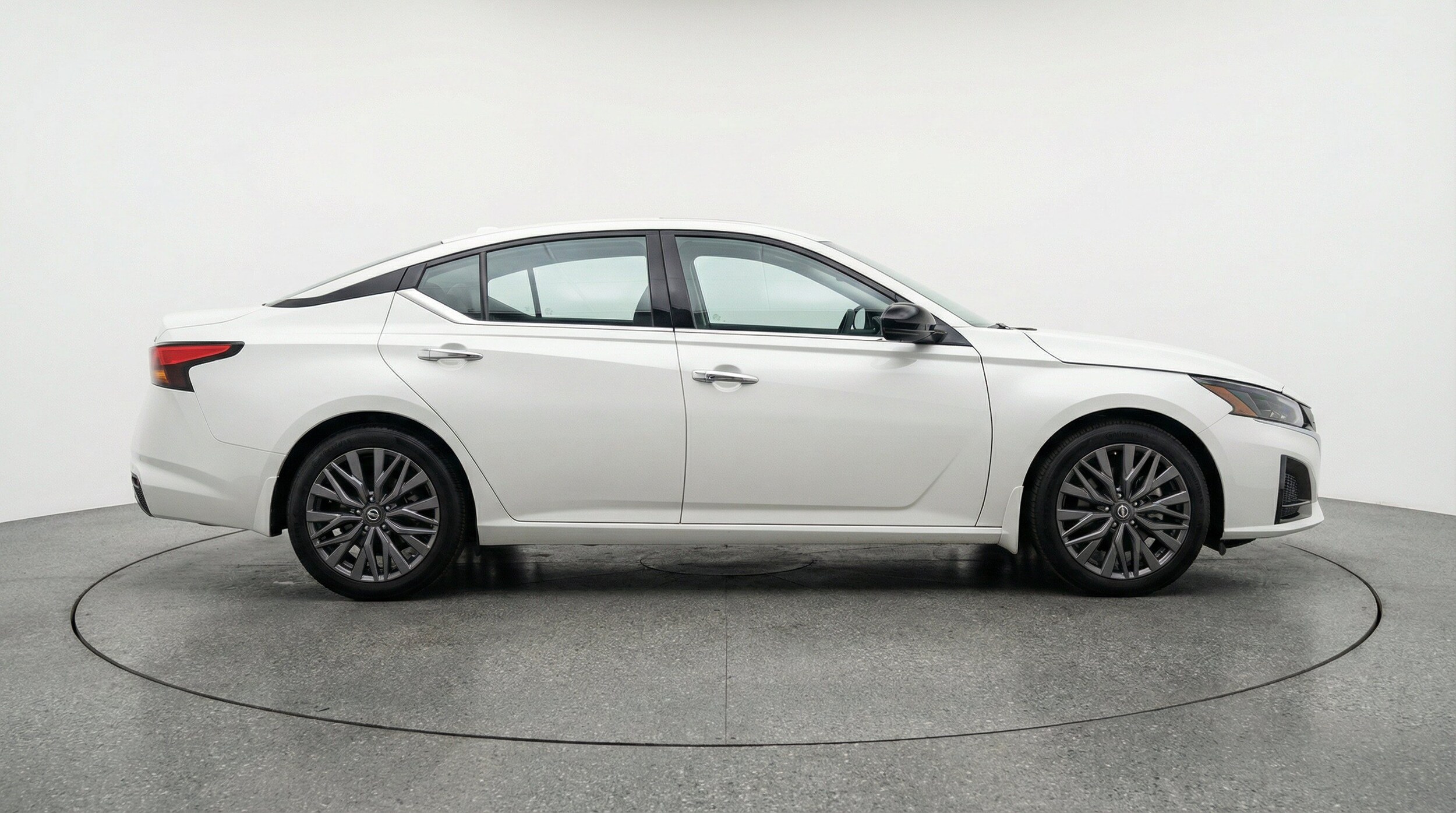 Thumbnail: 2025 Nissan Altima - 11
