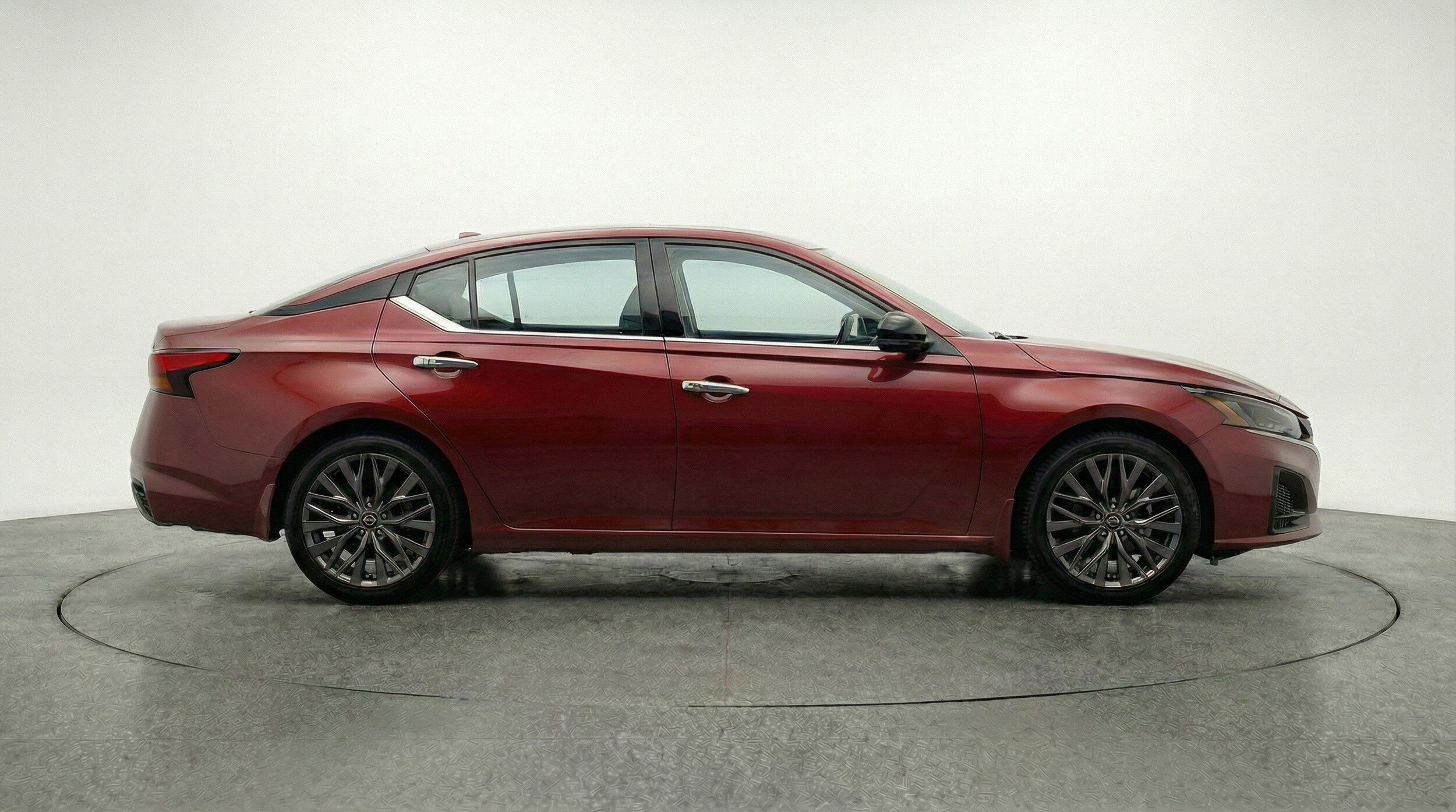 Thumbnail: 2025 Nissan Altima - 11