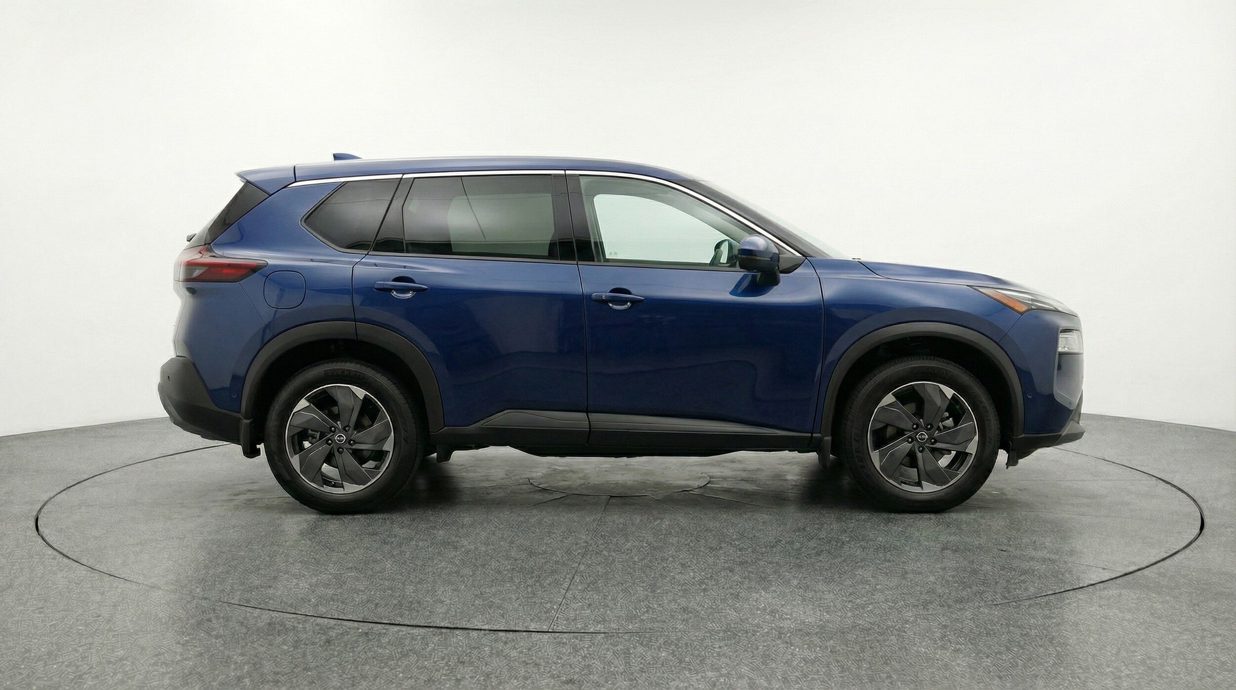 Thumbnail: 2025 Nissan Rogue - 11