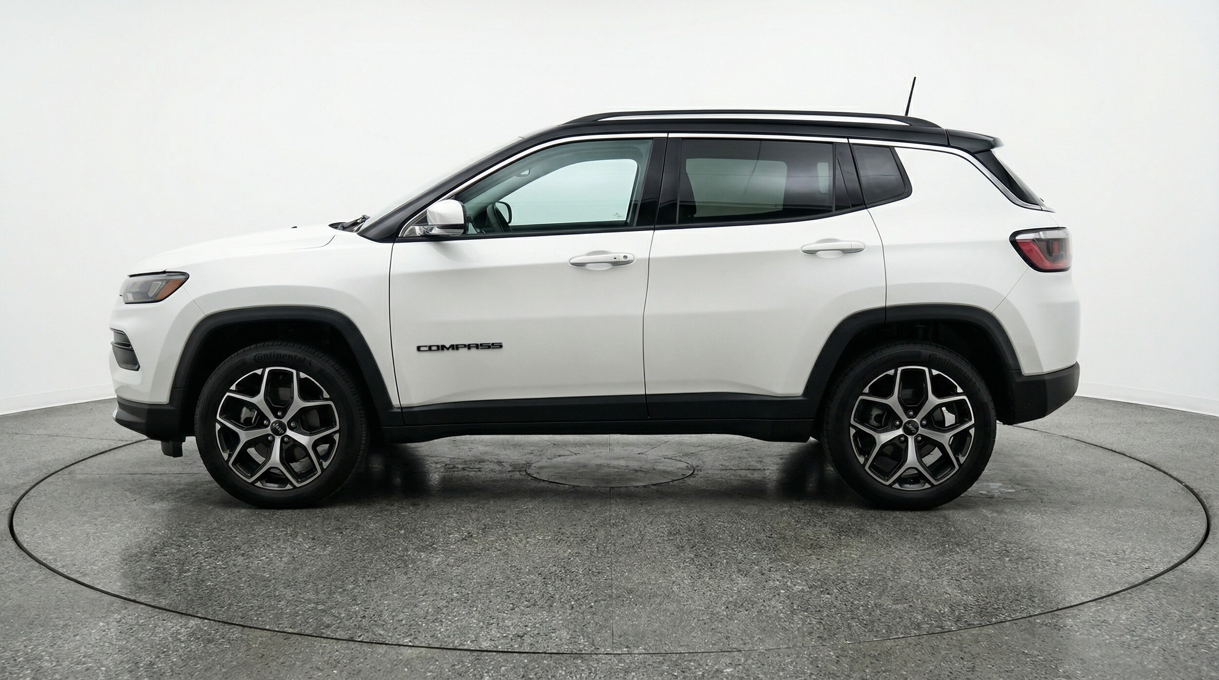 Thumbnail: 2025 Jeep Compass - 4