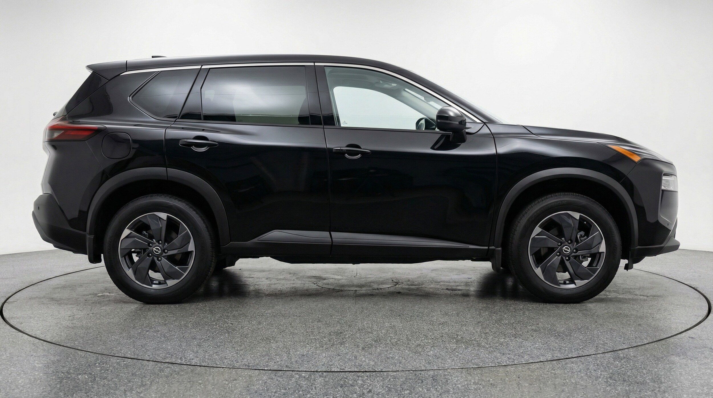 Thumbnail: 2025 Nissan Rogue - 11