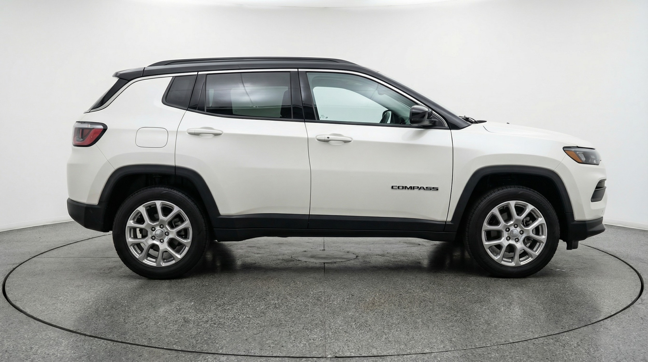 Thumbnail: 2025 Jeep Compass - 8