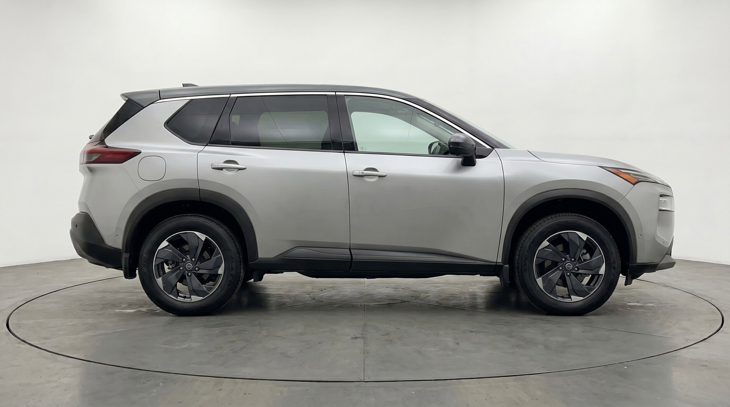 Thumbnail: 2025 Nissan Rogue - 11
