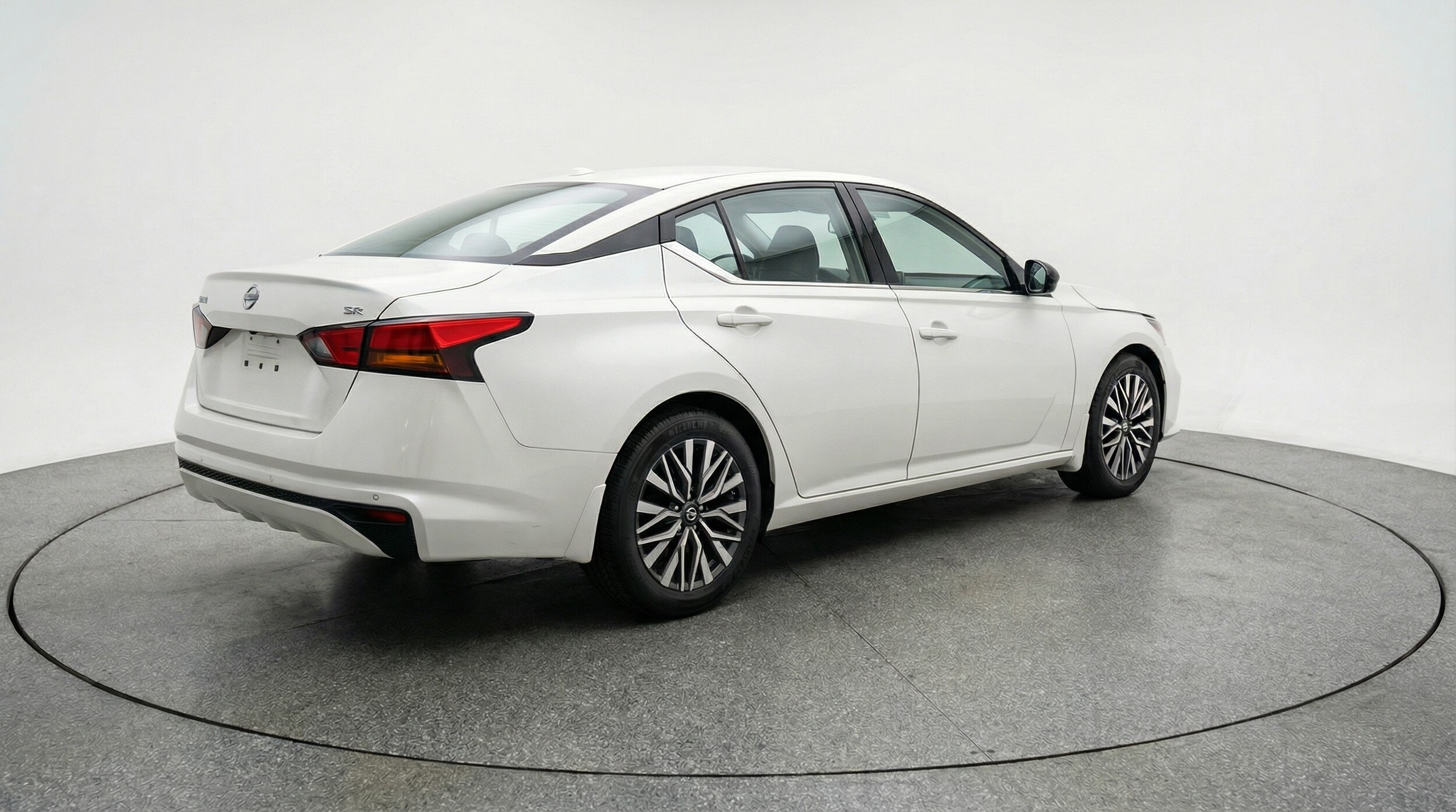 Thumbnail: 2025 Nissan Altima - 7