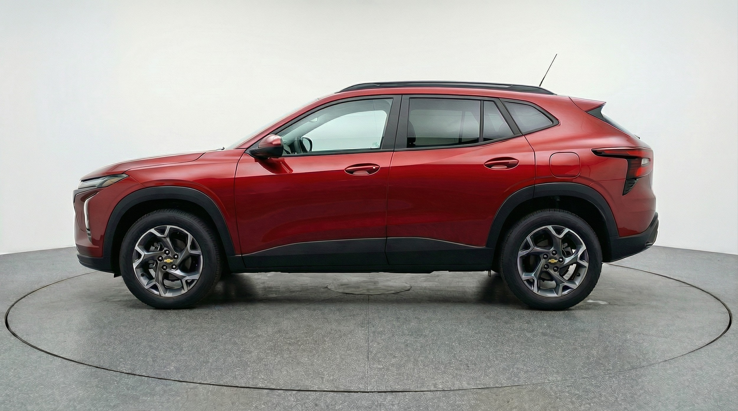 Thumbnail: 2025 Chevrolet Trax - 4