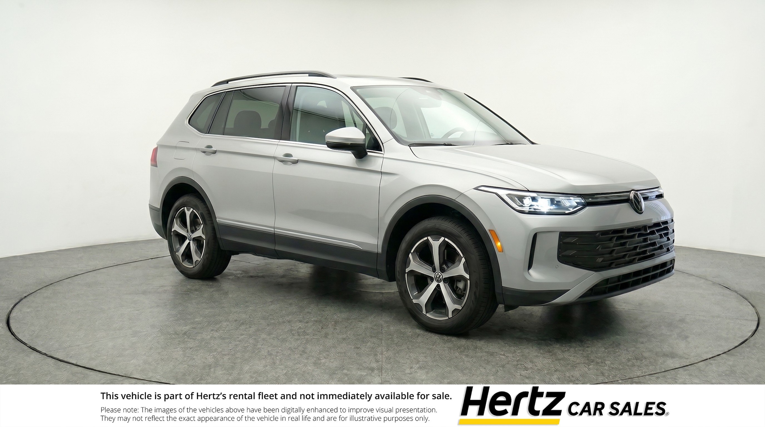 Thumbnail: 2026 Volkswagen Tiguan - 1
