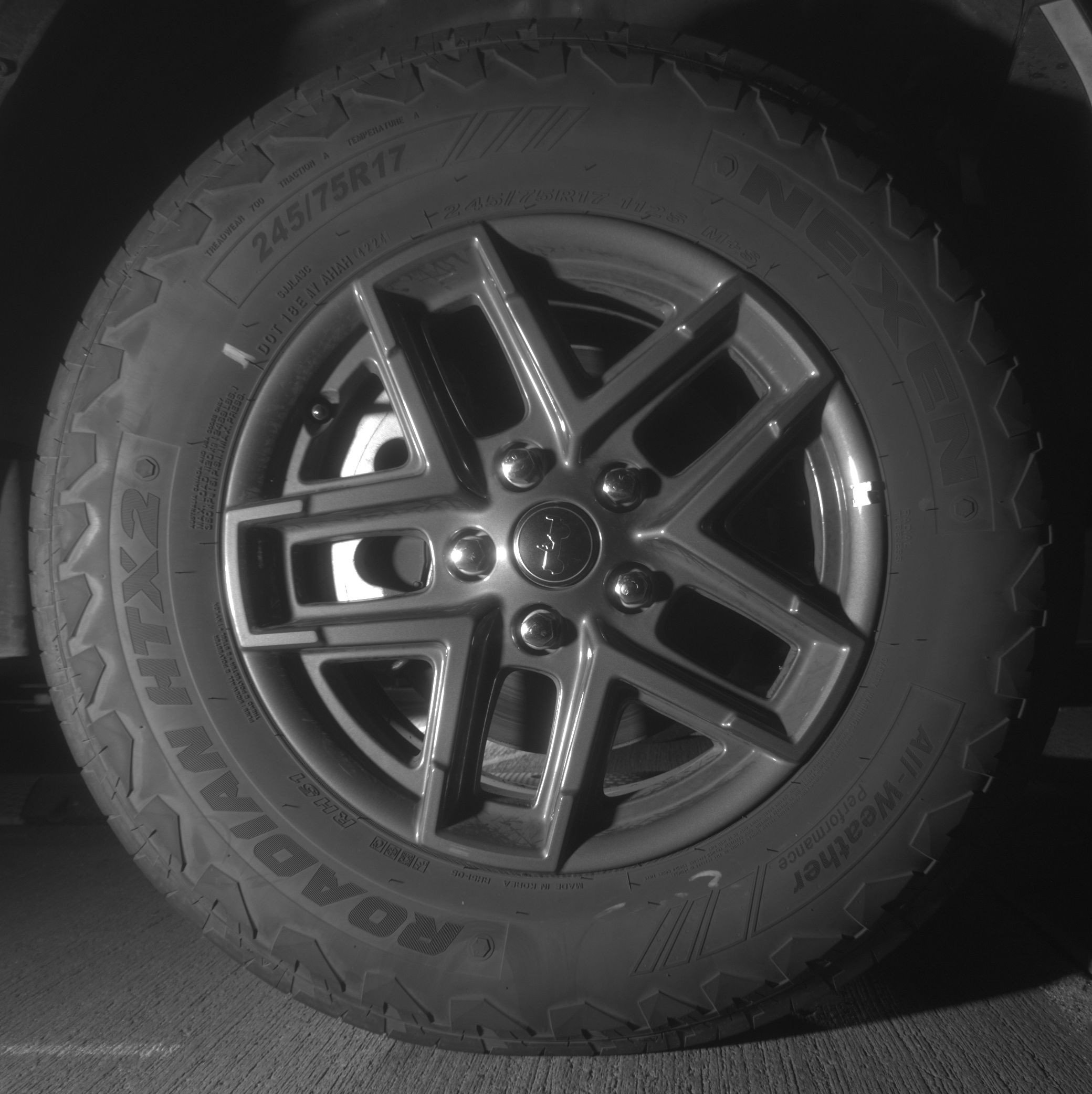 Thumbnail: 2025 Jeep Wrangler - 13