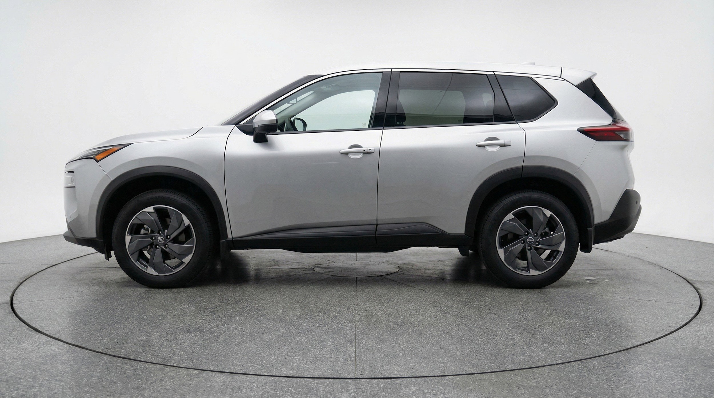 Thumbnail: 2025 Nissan Rogue - 5