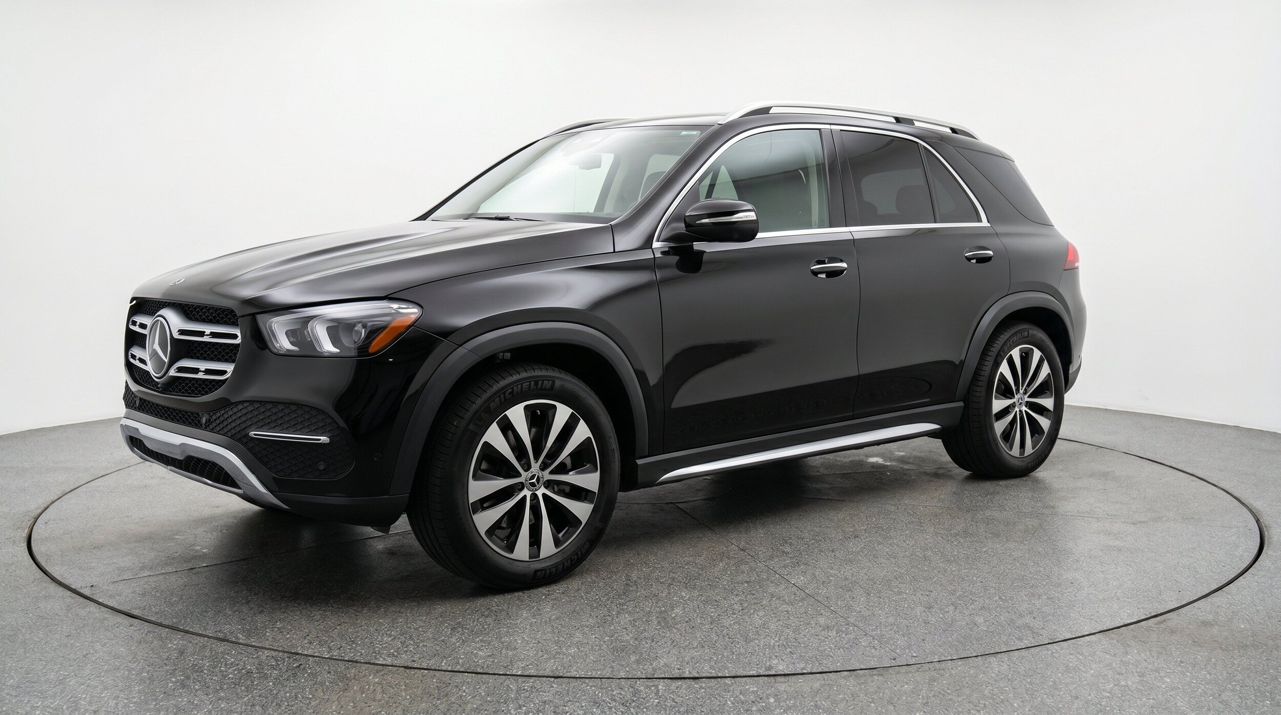 Thumbnail: 2026 Mercedes-Benz GLE - 3
