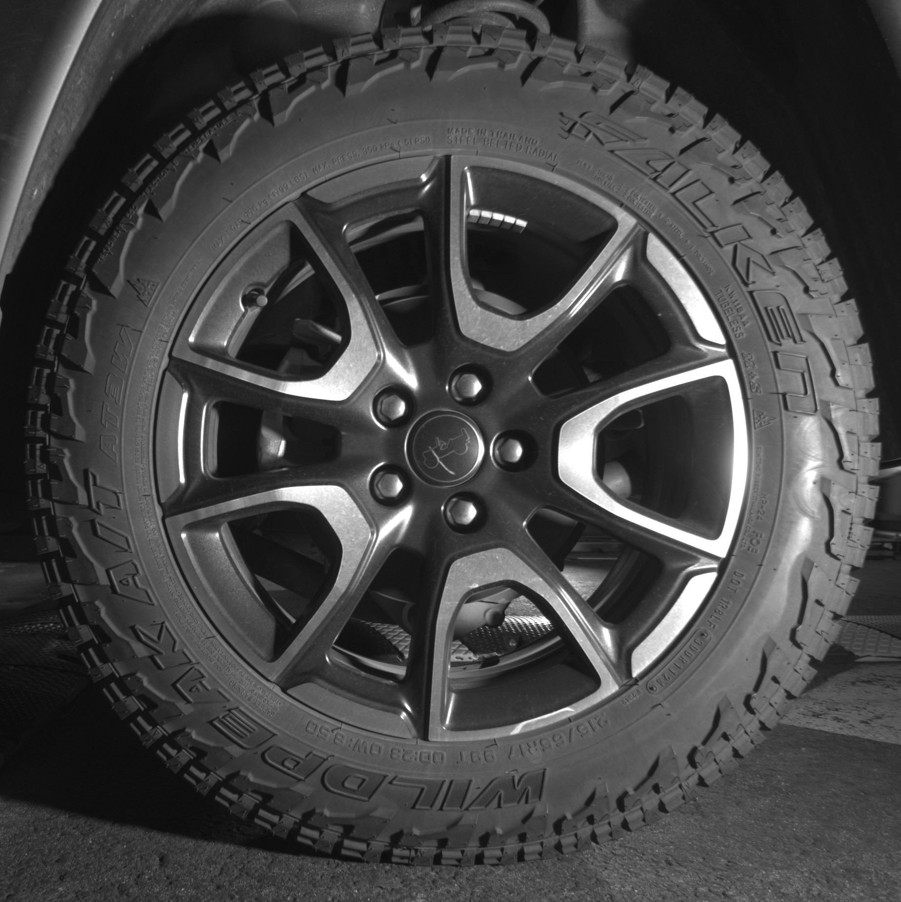 Thumbnail: 2025 Jeep Compass - 14