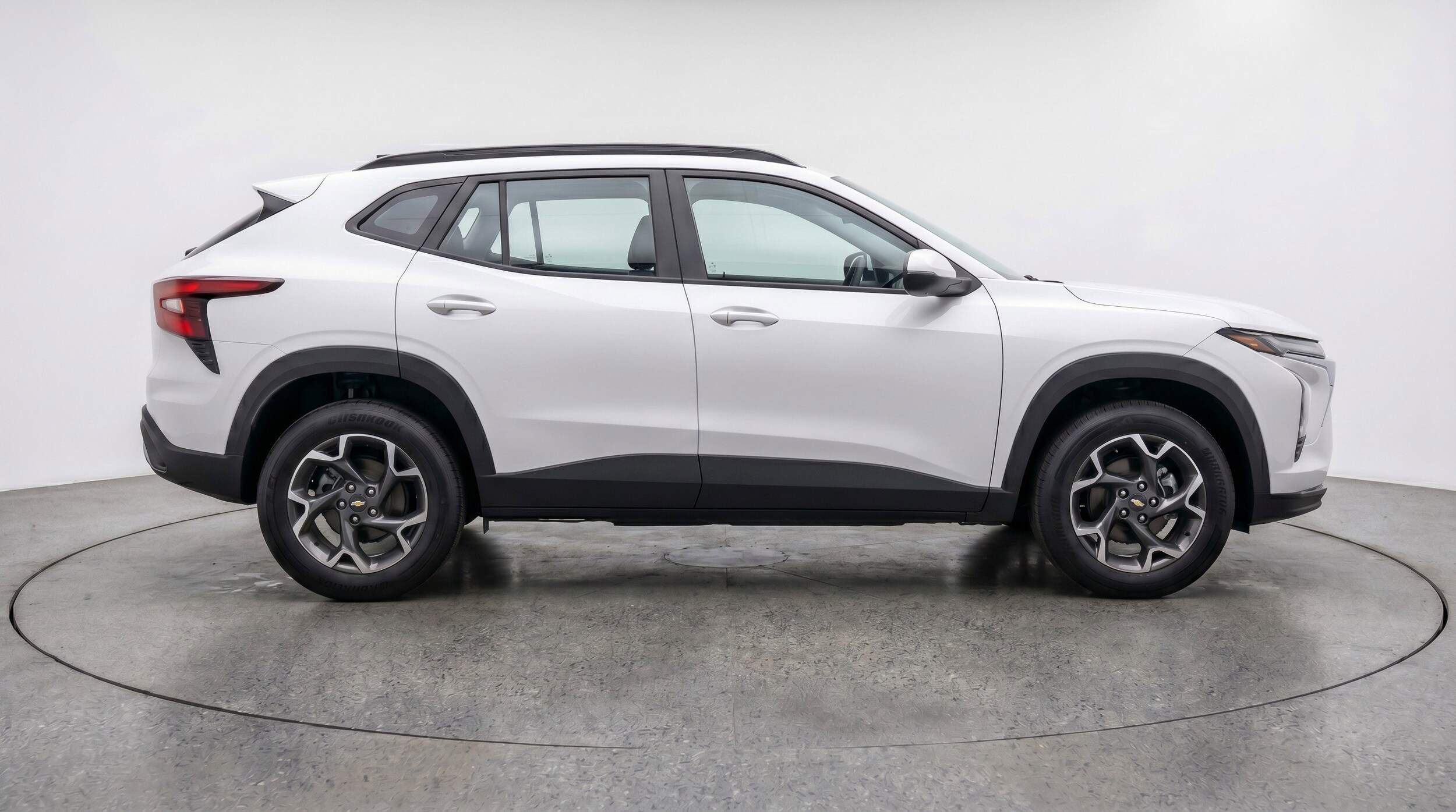 Thumbnail: 2025 Chevrolet Trax - 11
